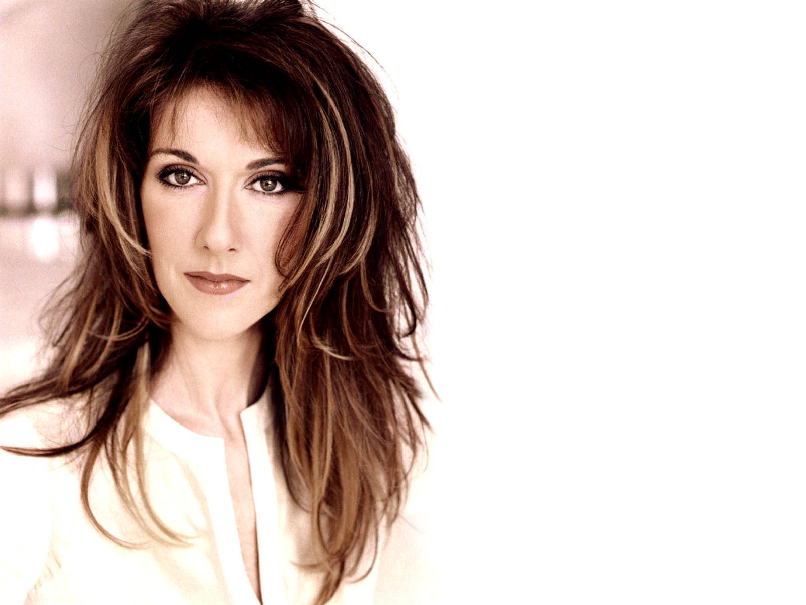 Celine Dion, voluminous brown hair, soft makeup, HD Desktop Wallpaper