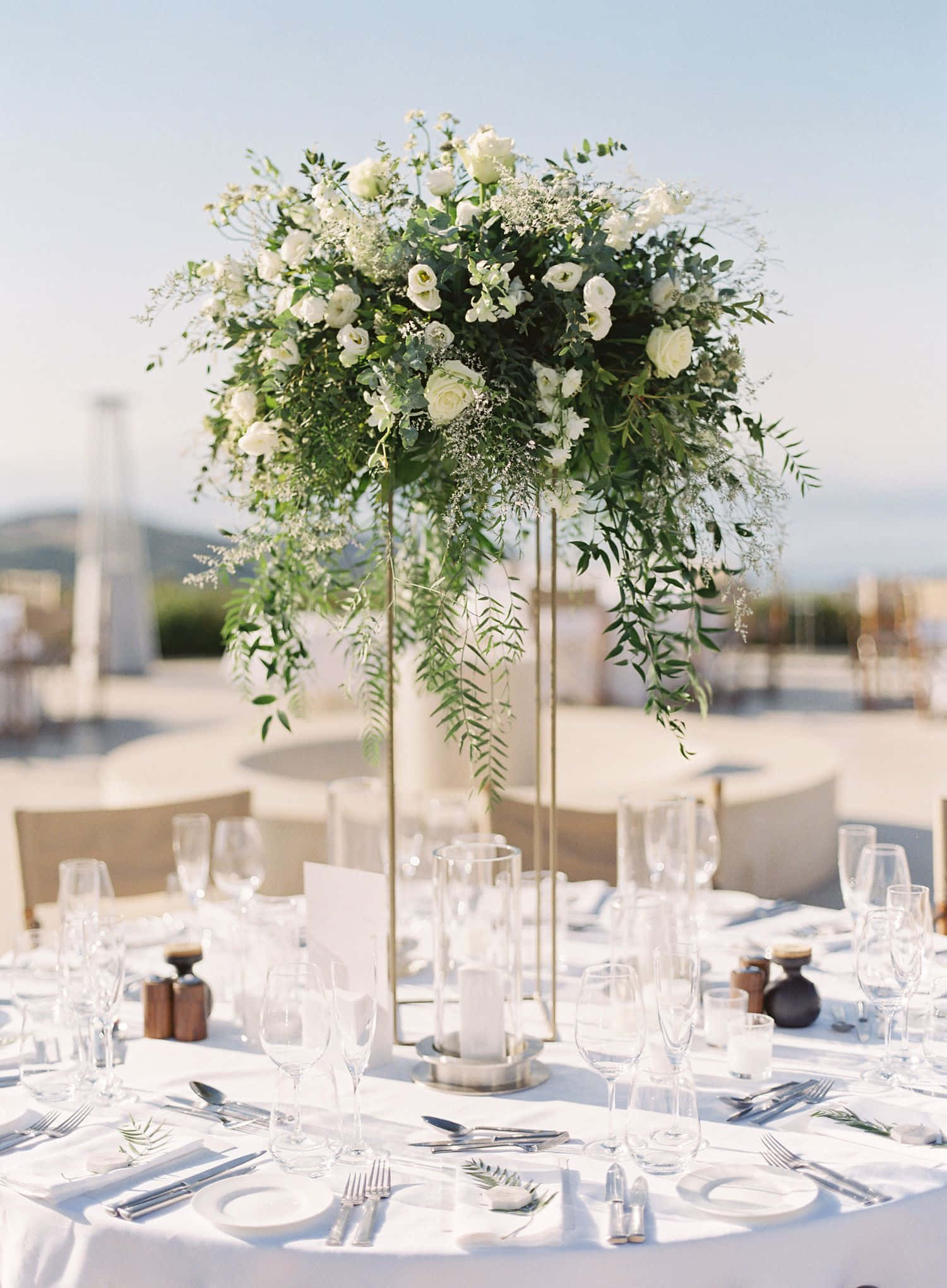 Centerpiece, white linens, glassware, Full HD Phone Wallpaper