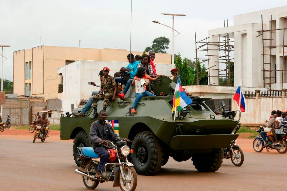Central African Republic, green armored military vehicle, people on tanks, SD Desktop Wallpaper