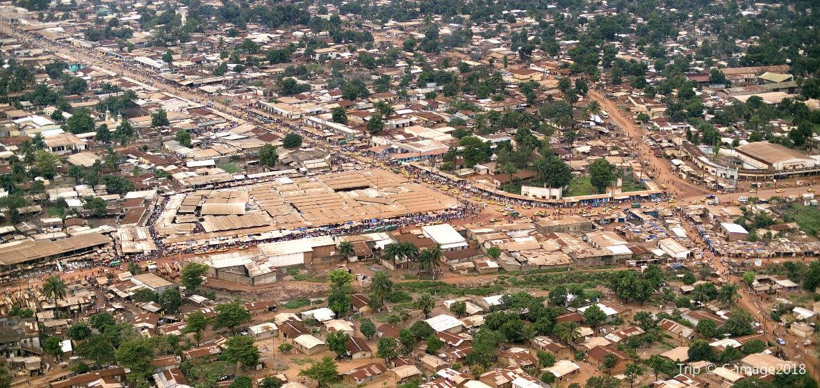 Central African Republic, aerial view, bustling African town, SD Desktop Wallpaper