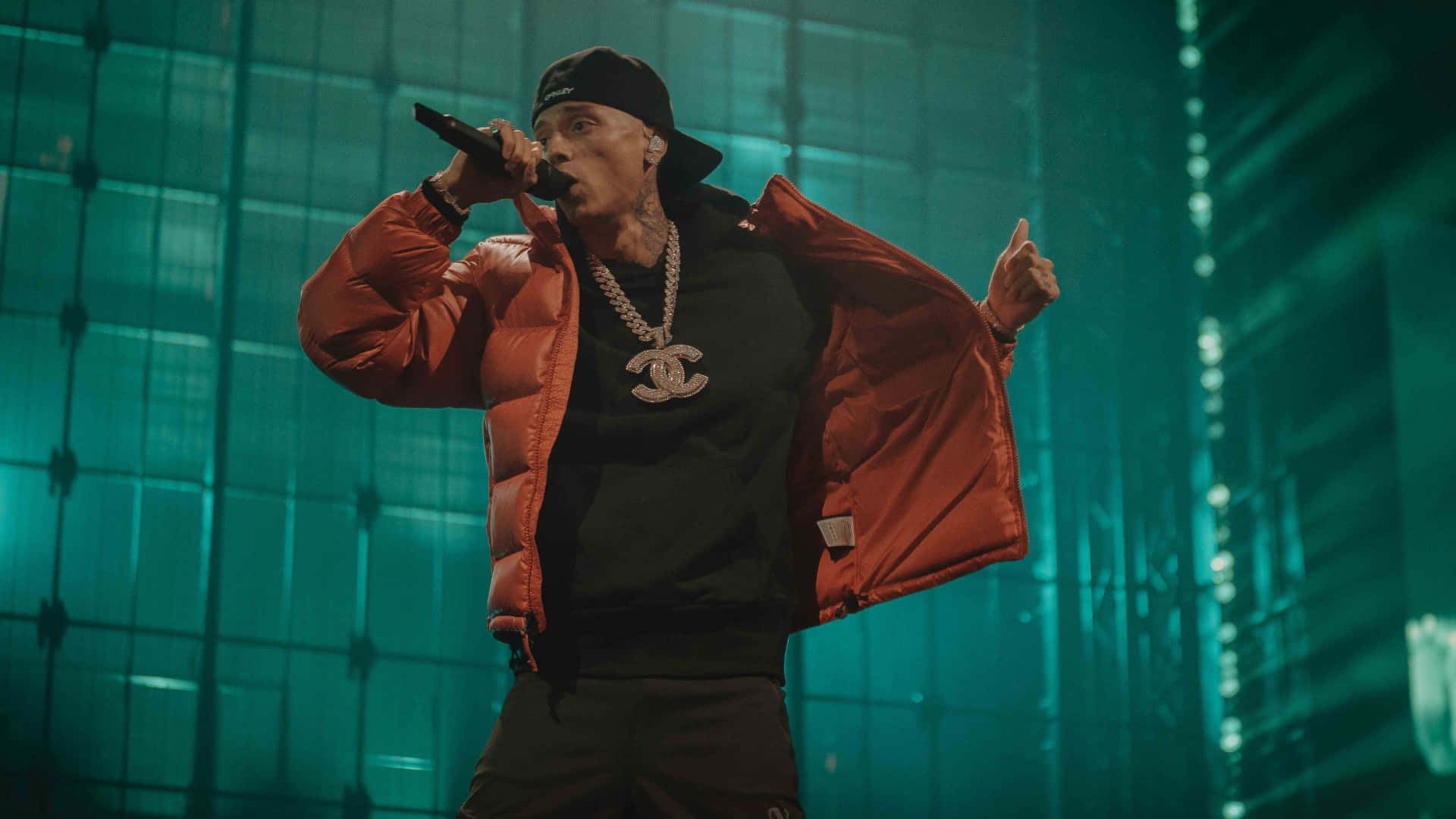 Central Cee, red puffer jacket, black cap, Full HD Desktop Wallpaper