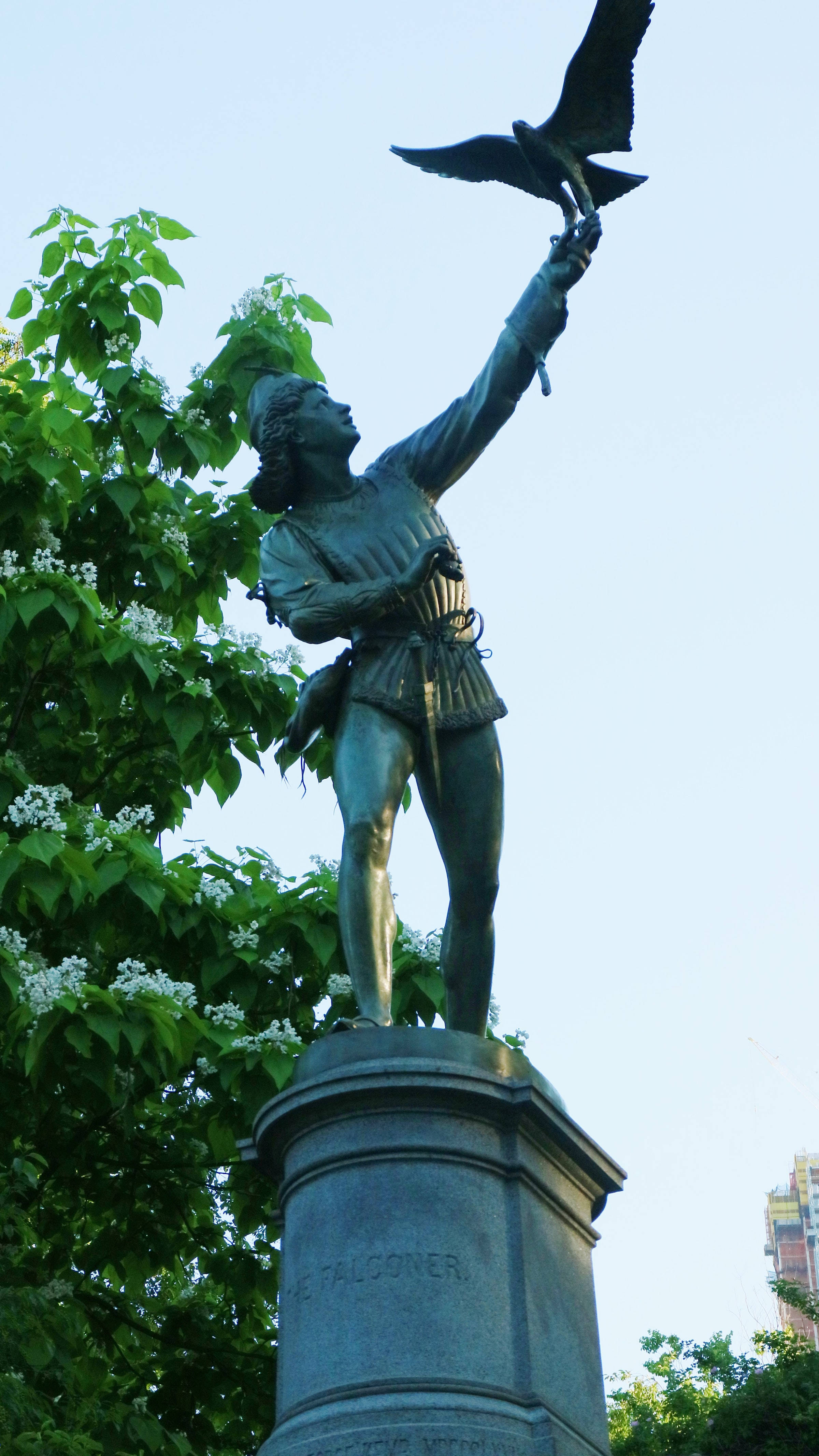 falconer, bronze statue, falcon, 4K Phone Wallpaper