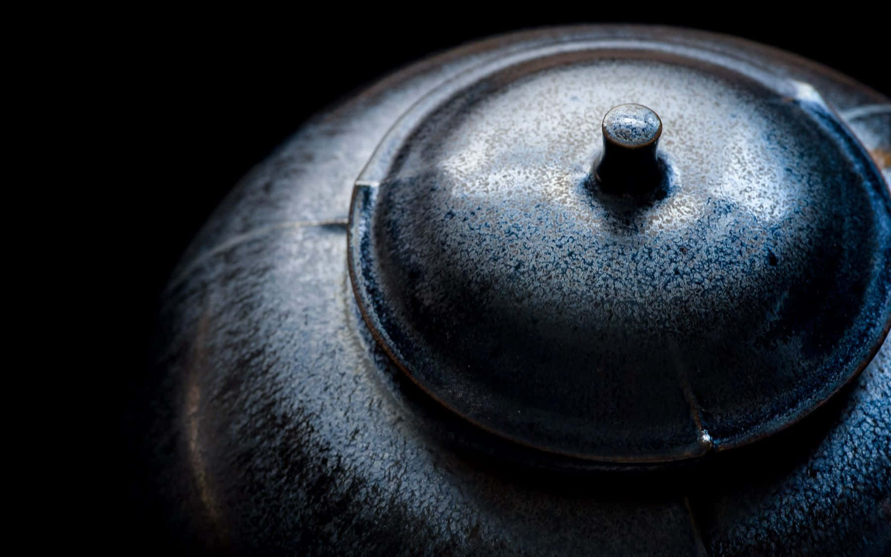 dark blue ceramic teapot lid, textured glaze, metallic knob, HD Desktop Wallpaper