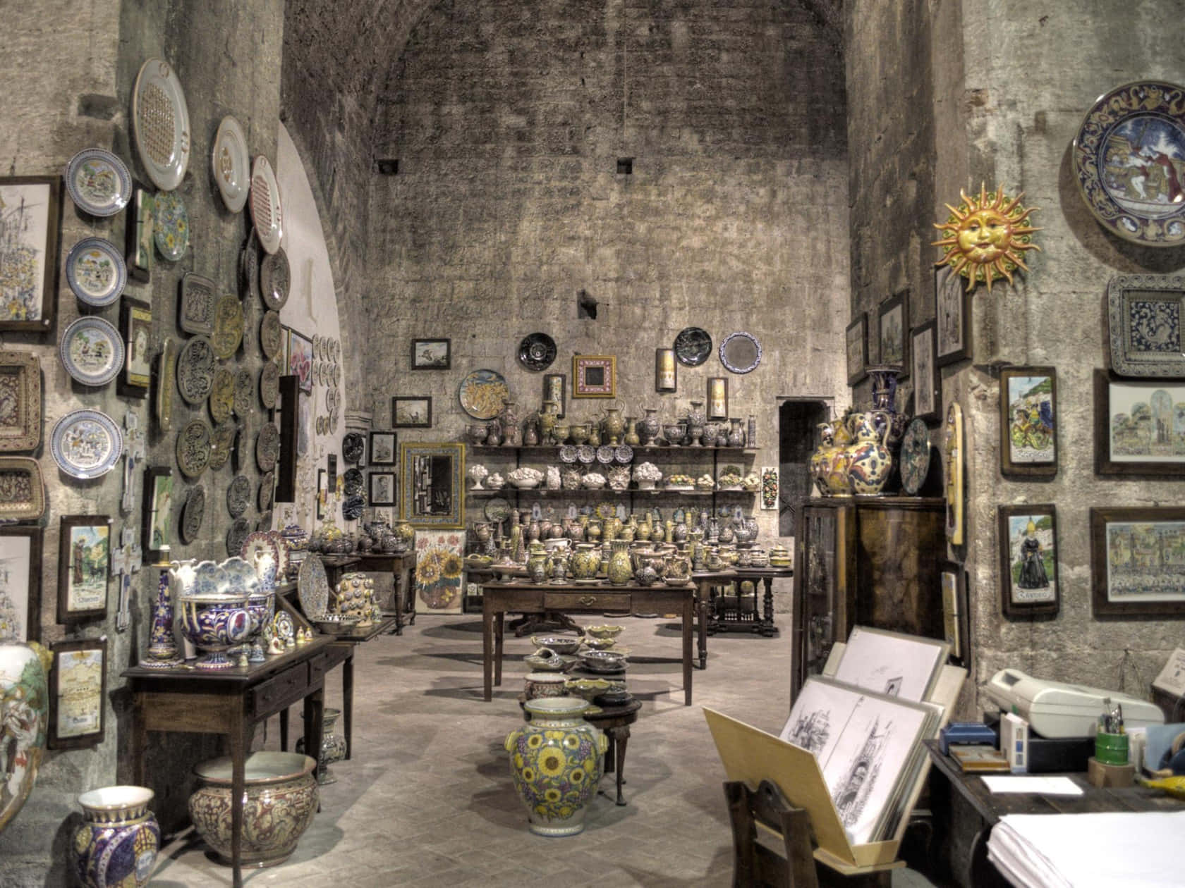 ceramics, antique shop, ornate ceramic plates, HD Desktop Wallpaper