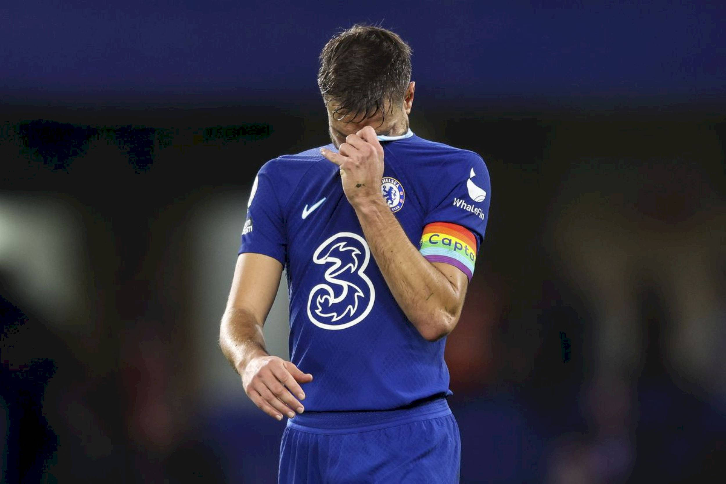 César Azpilicueta, blue Chelsea jersey, night match, Full HD Desktop Wallpaper