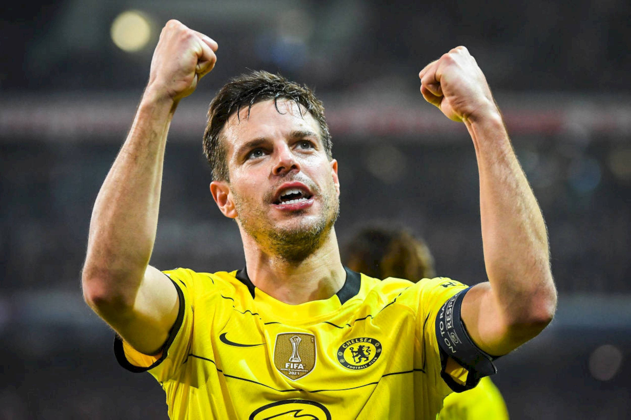 César Azpilicueta, yellow jersey, stadium lights, Full HD Desktop Wallpaper