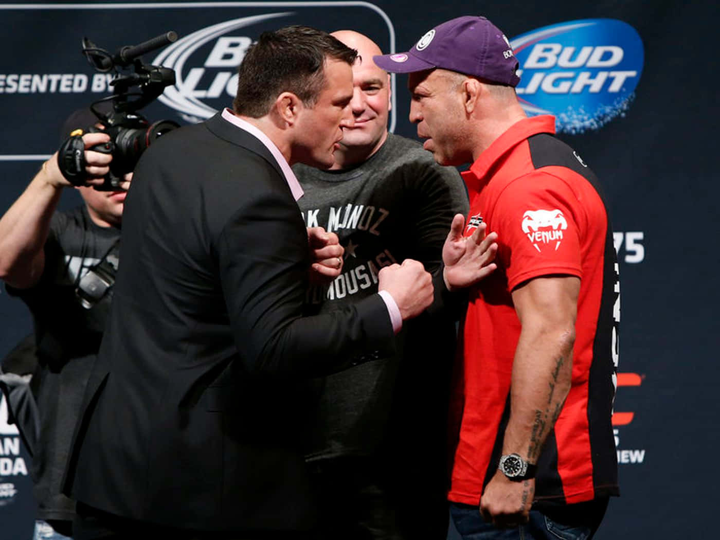 Chael Sonnen, battle of strength, weigh-in event, HD Desktop Wallpaper