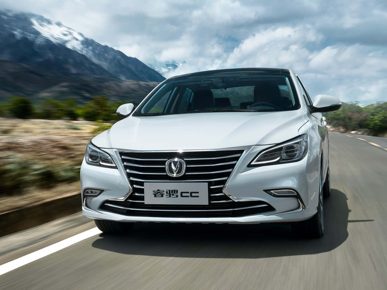 Changan Raeton CC, sleek white sedan, mountain road, HD Desktop Wallpaper