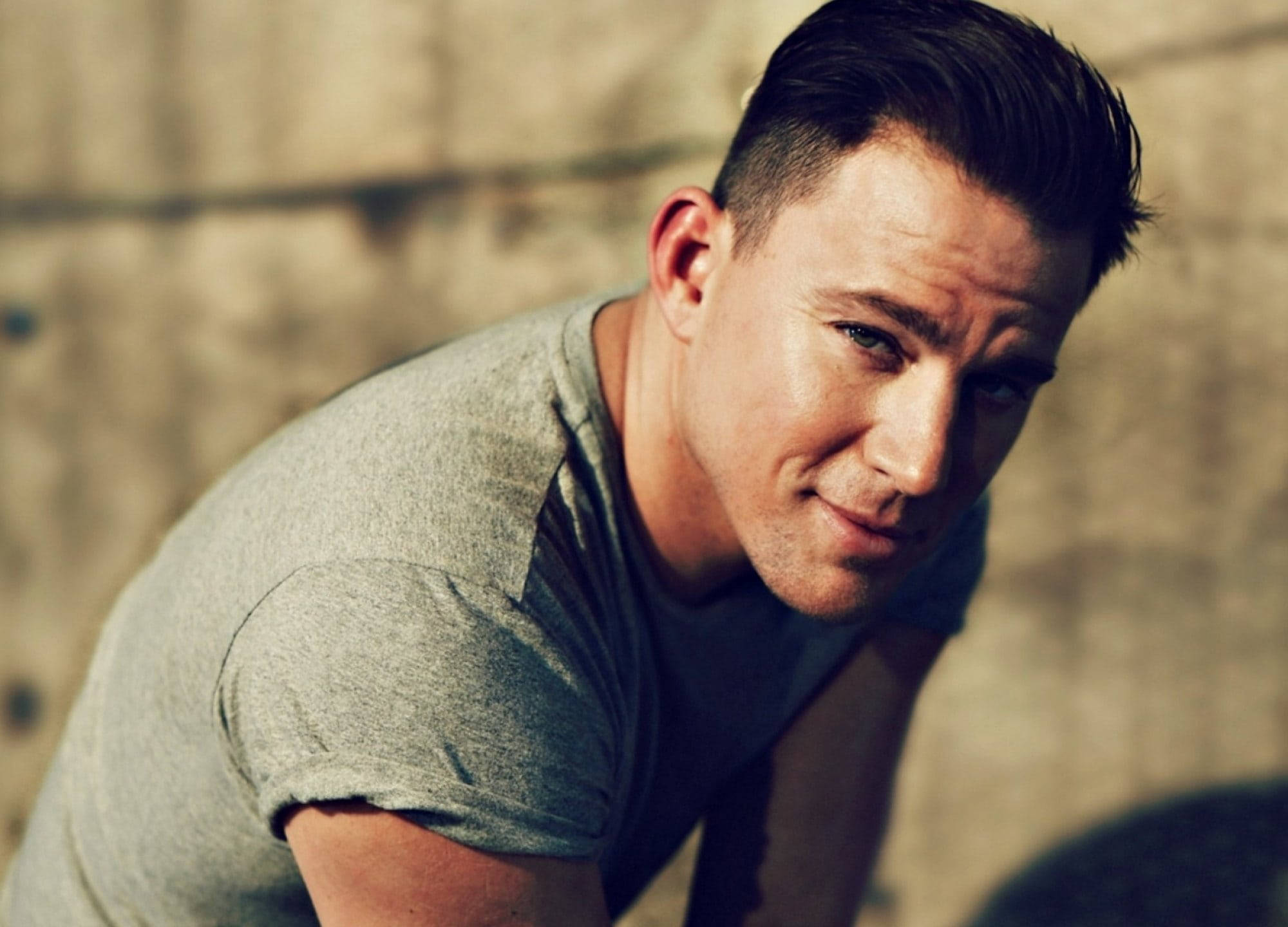 Channing Tatum, gray tshirt, textured concrete wall, Full HD Desktop Wallpaper