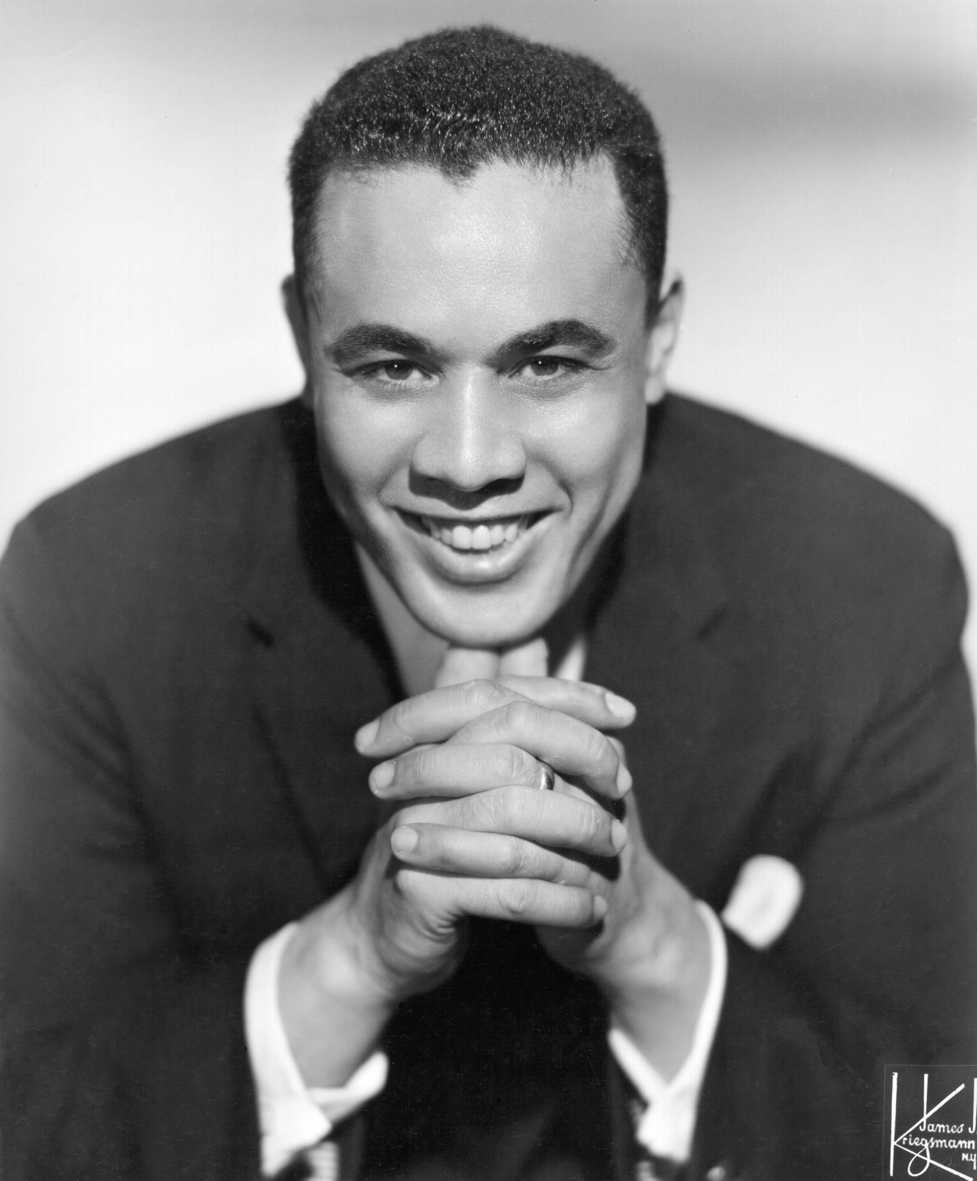 Charles Mingus, suit, clasped hands, Full HD Phone Wallpaper
