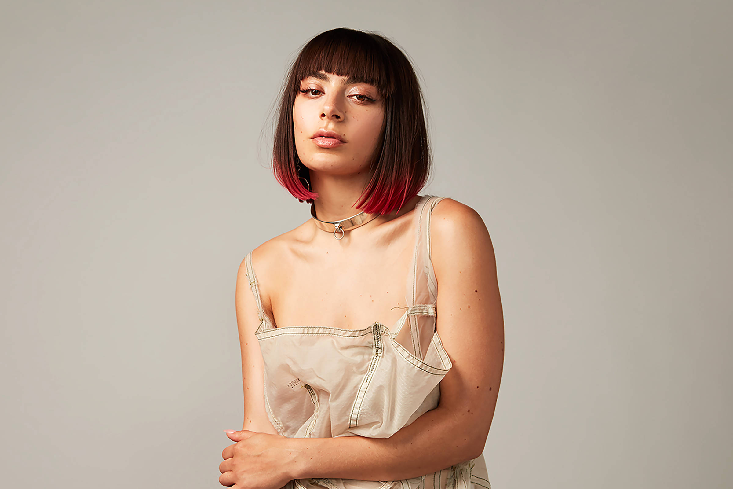 Charli XCX, red-tipped bob haircut, sheer top, Full HD Desktop Wallpaper