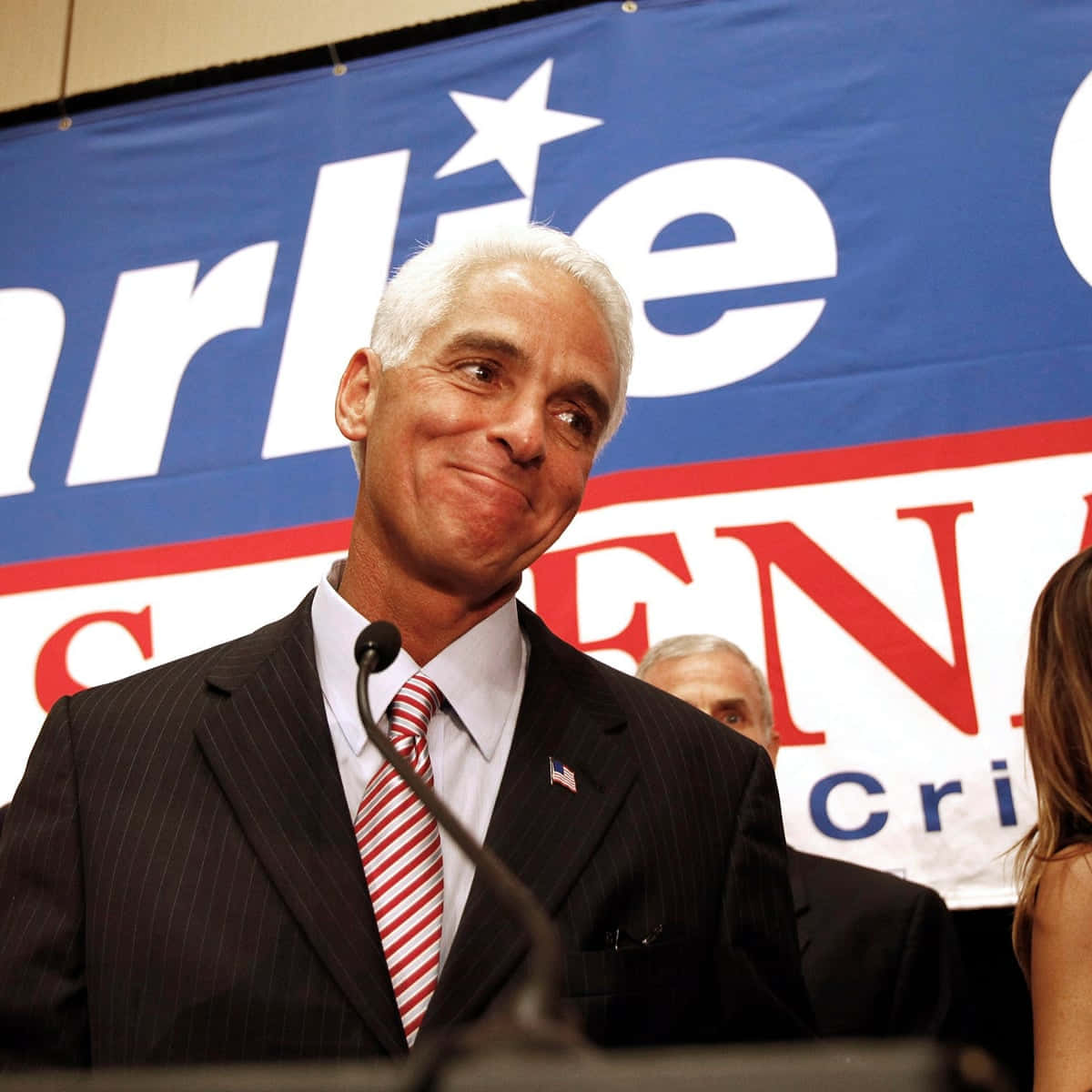 Charlie Crist, pinstripe suit, red striped tie, SD Desktop Wallpaper