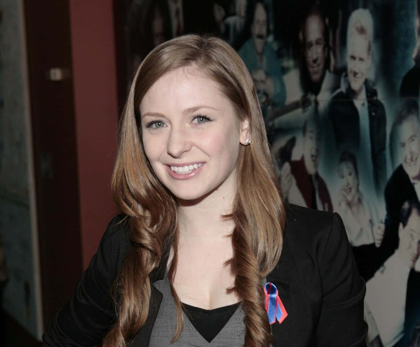 Charlotte Arnold, auburn hair, black blazer, HD Desktop Wallpaper