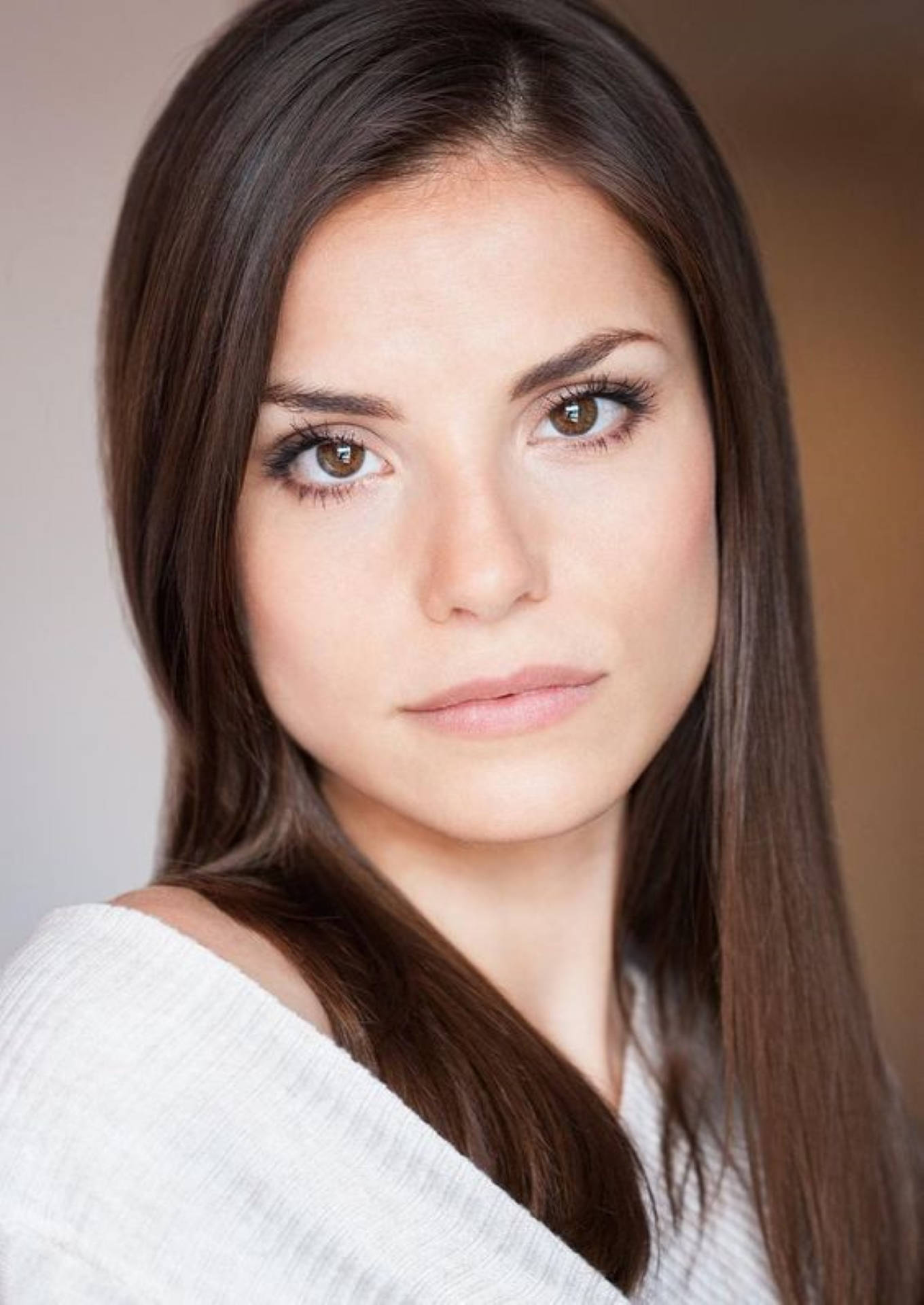 Charlotte Riley, long brown hair, warm brown eyes, Full HD Phone Wallpaper