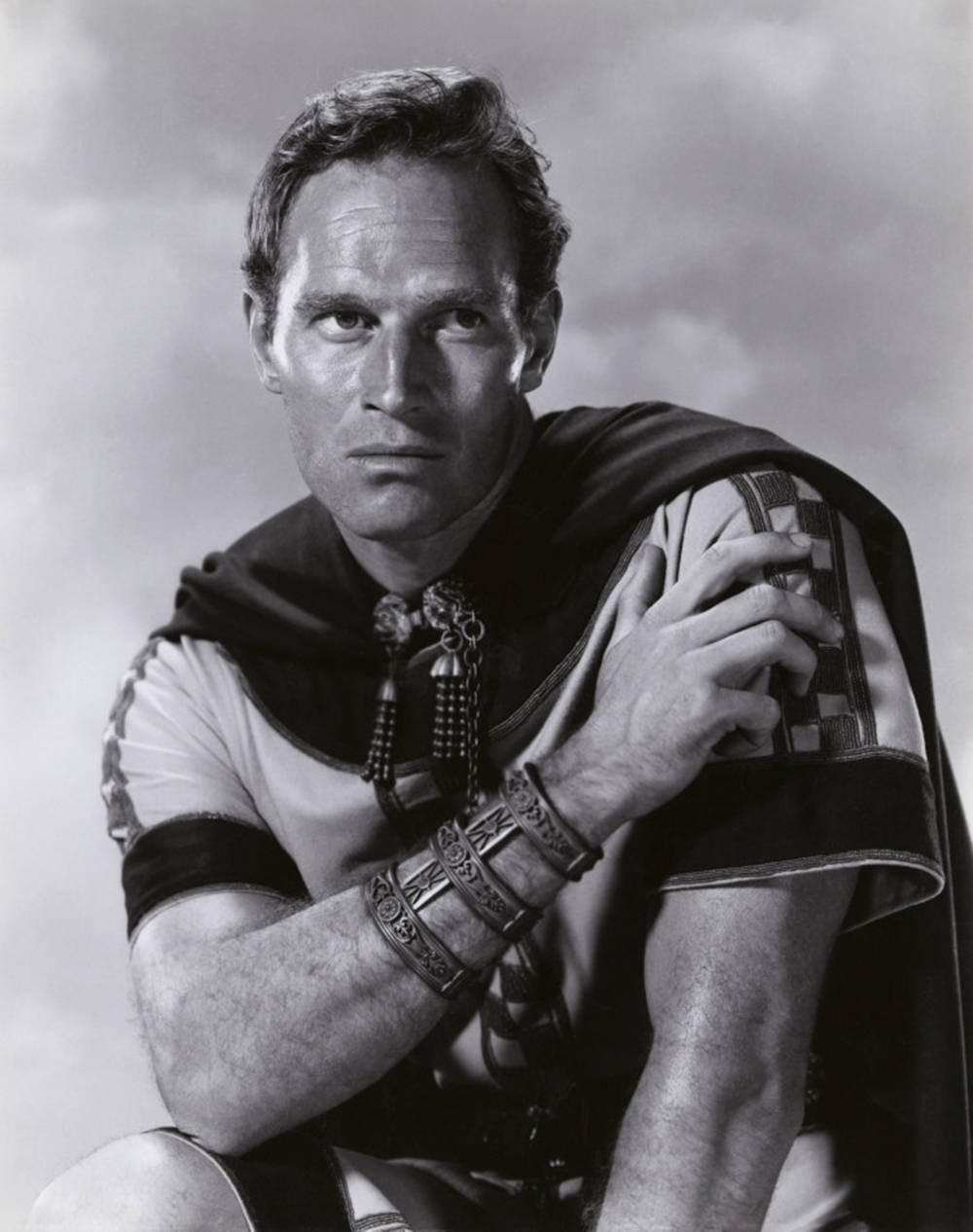 Charlton Heston, black and white portrait, muscular man, SD Phone Wallpaper