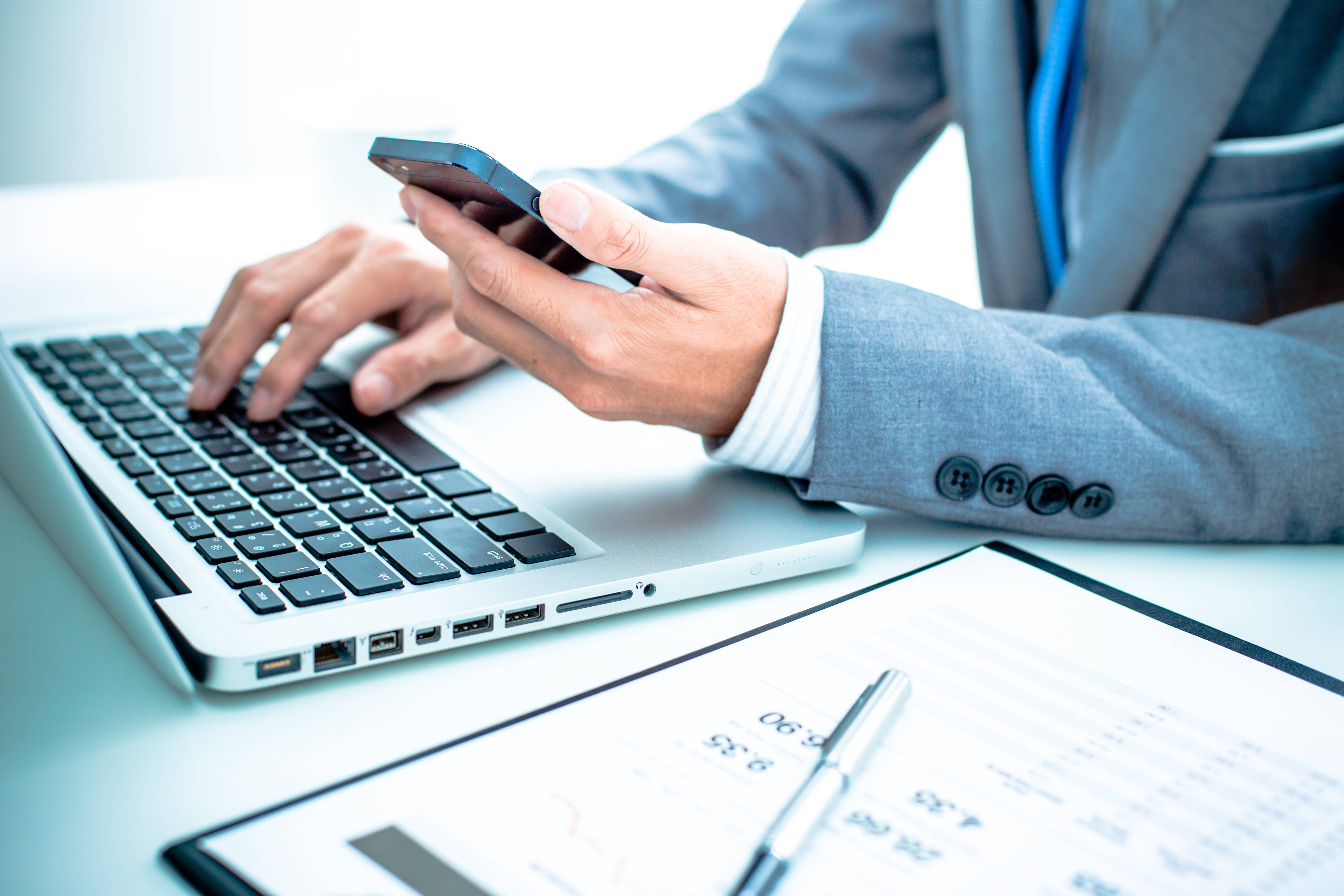 Chartered Accountant, laptop, desk, 5K Desktop Wallpaper