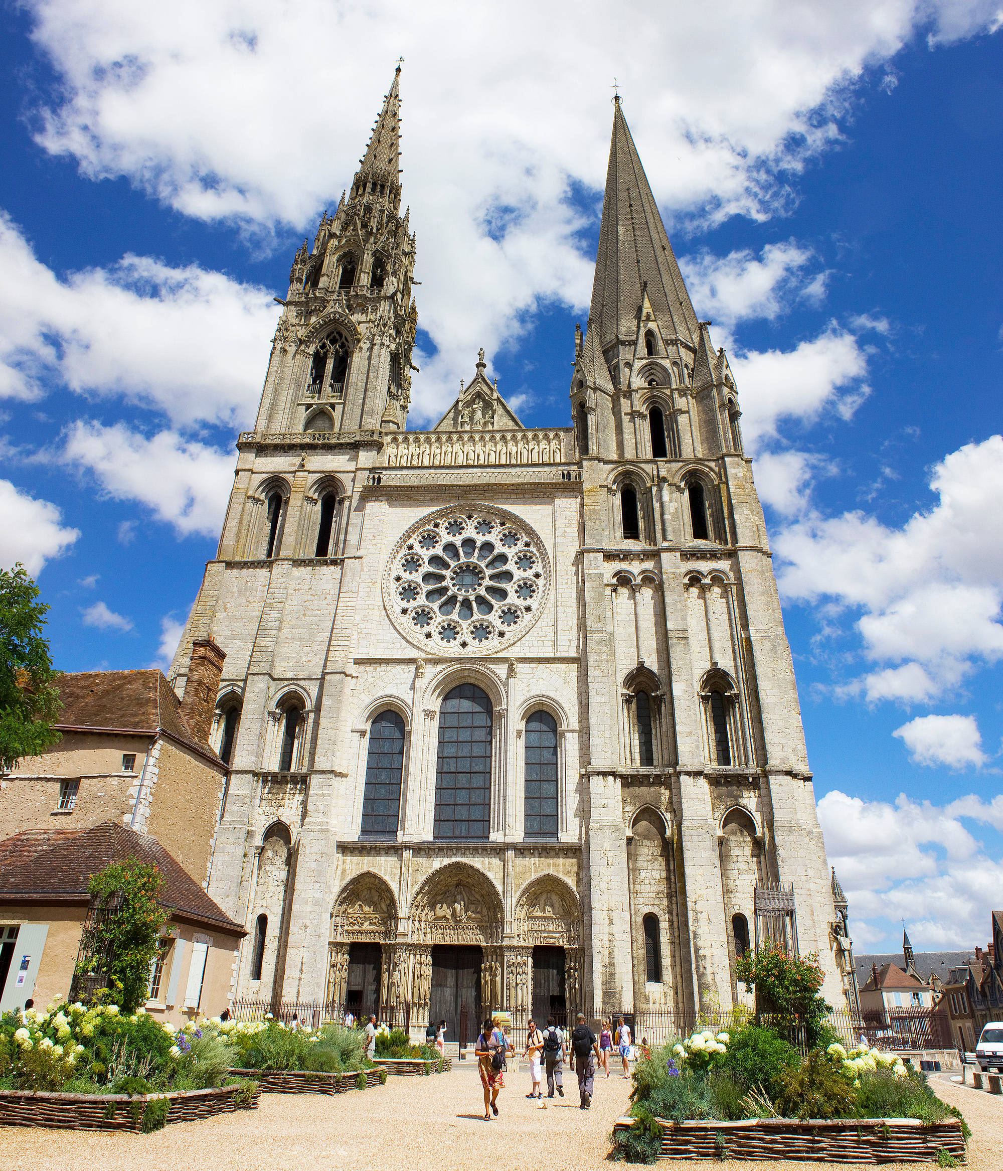 Chartres Cathedral, Gothic cathedral, twin spires, Full HD Phone Wallpaper