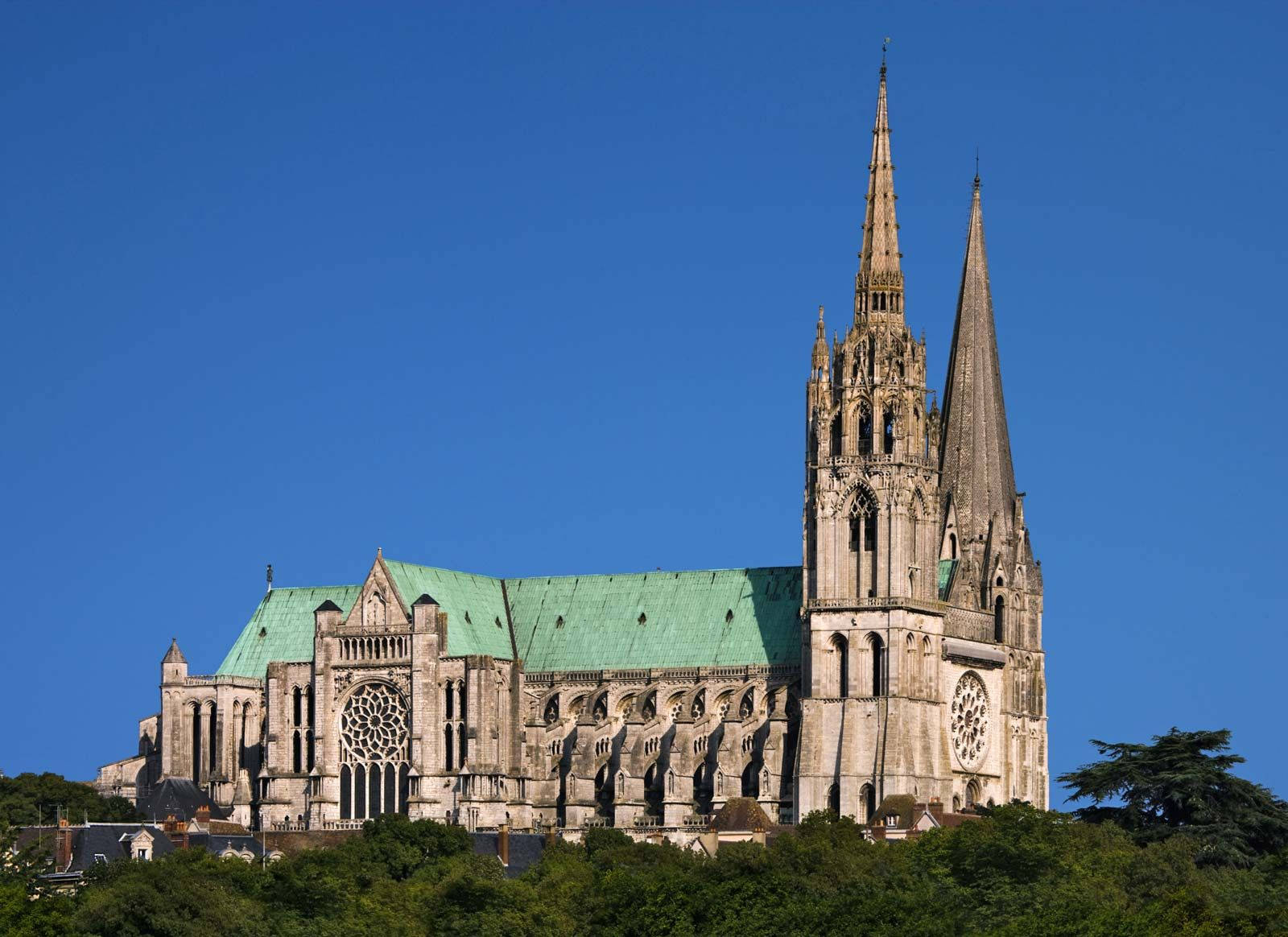 Chartres Cathedral, twin spires, green roof, HD Desktop Wallpaper