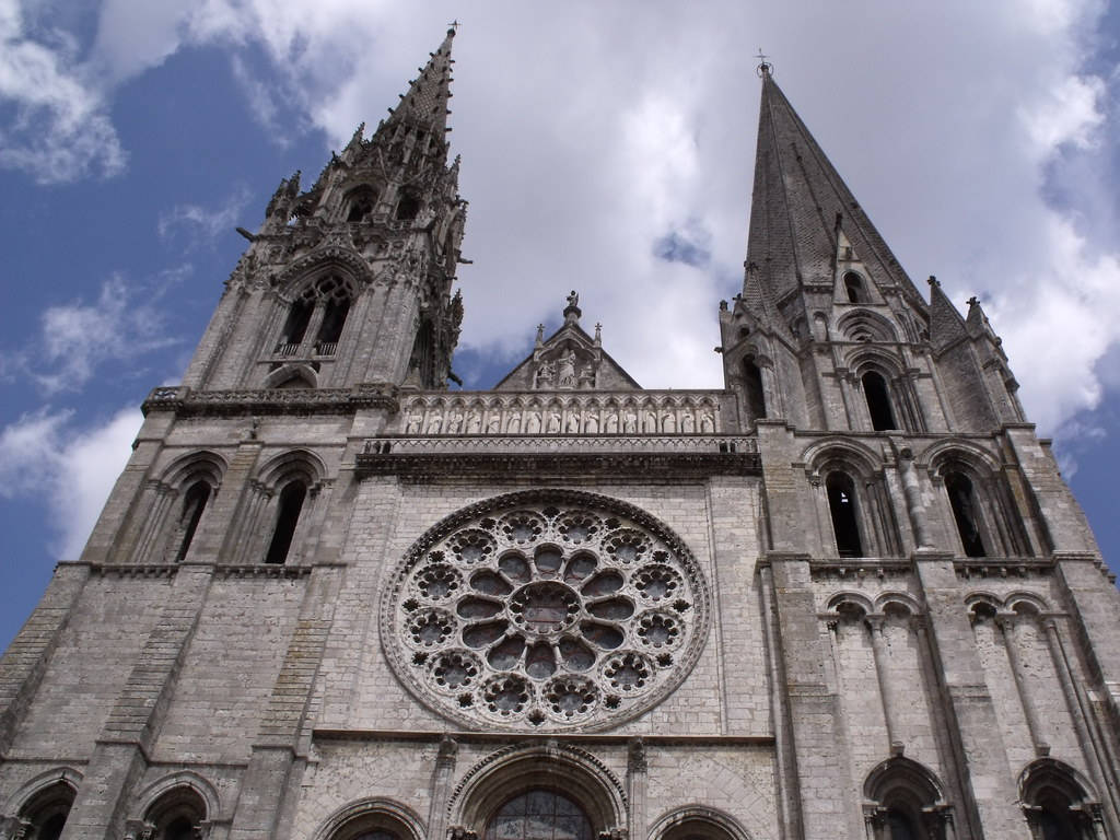 Chartres Cathedral, Gothic, twin spires, SD Desktop Wallpaper