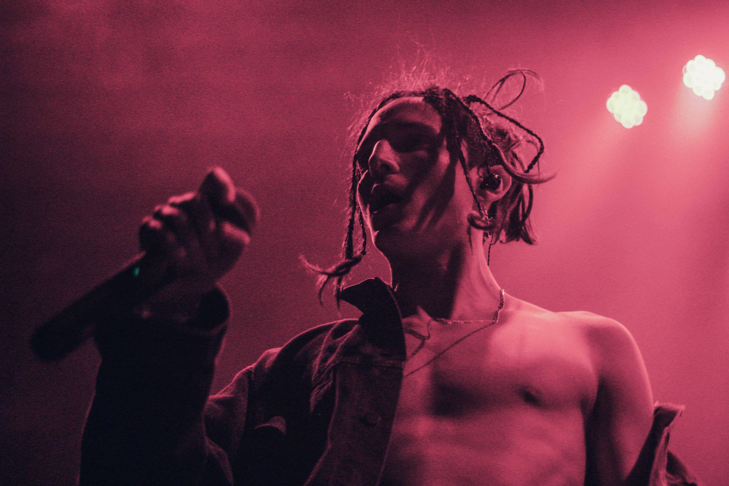 Chase Atlantic, dreadlocks, mic, Full HD Desktop Wallpaper
