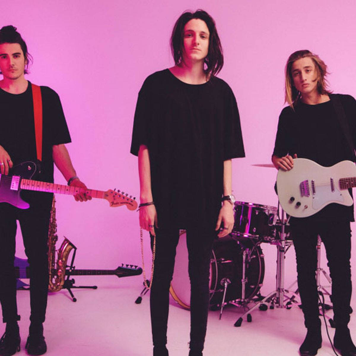 Chase Atlantic, black, vibrant pink, SD Desktop Wallpaper