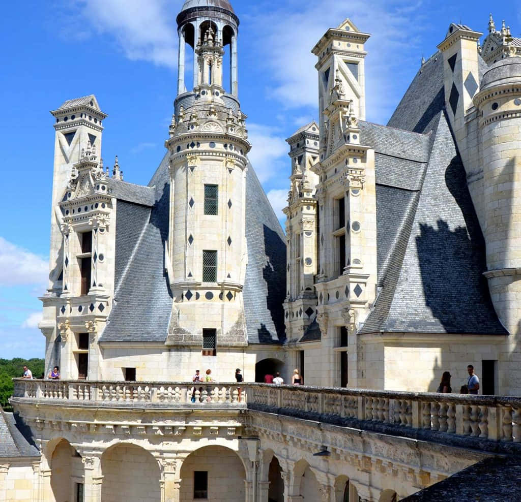 Chateau De Chambord, Renaissance architecture style, stone towers, SD Desktop Wallpaper