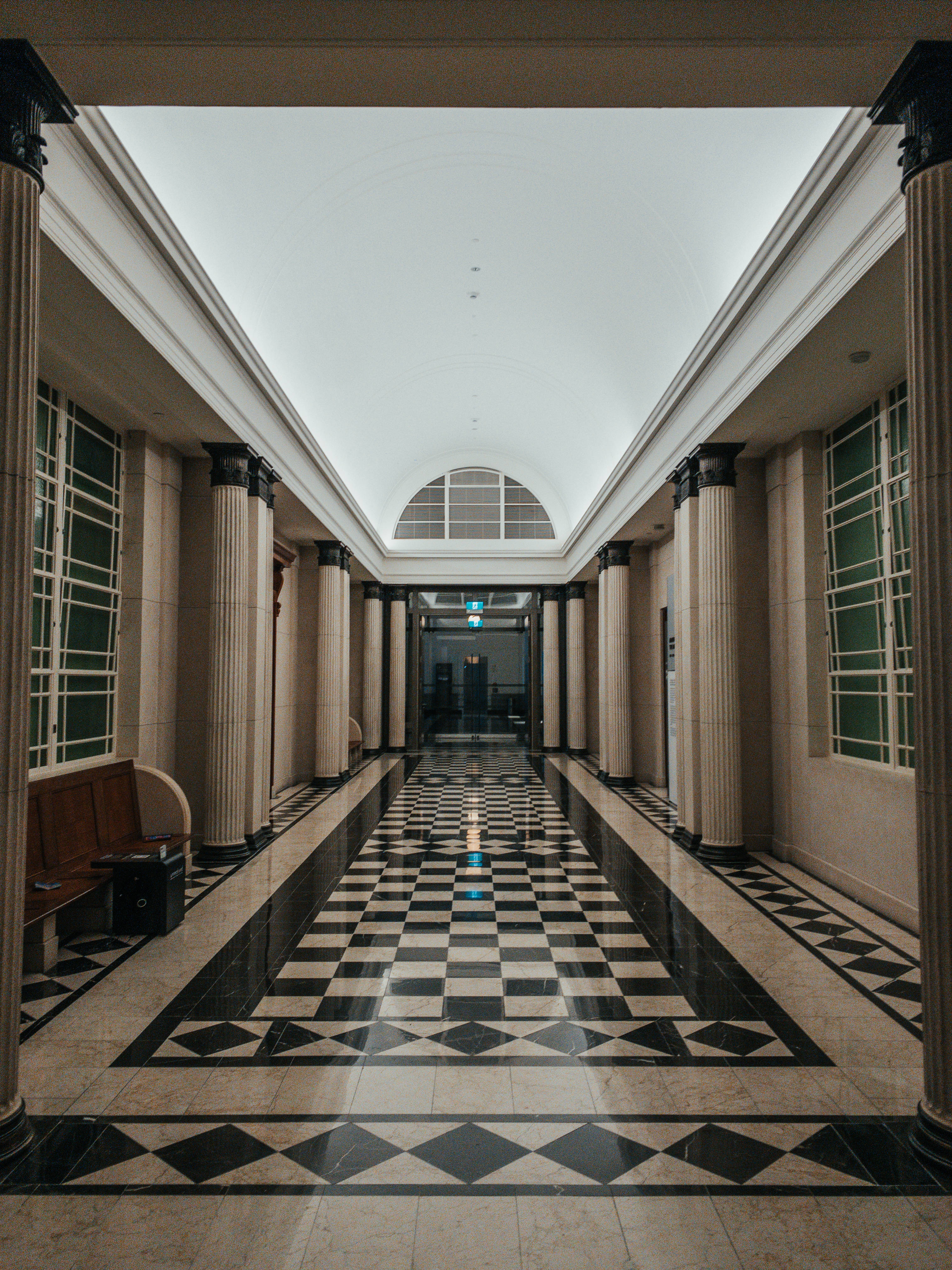 checkered floor, empty hallway, black and white checkered floor, 4K Phone Wallpaper