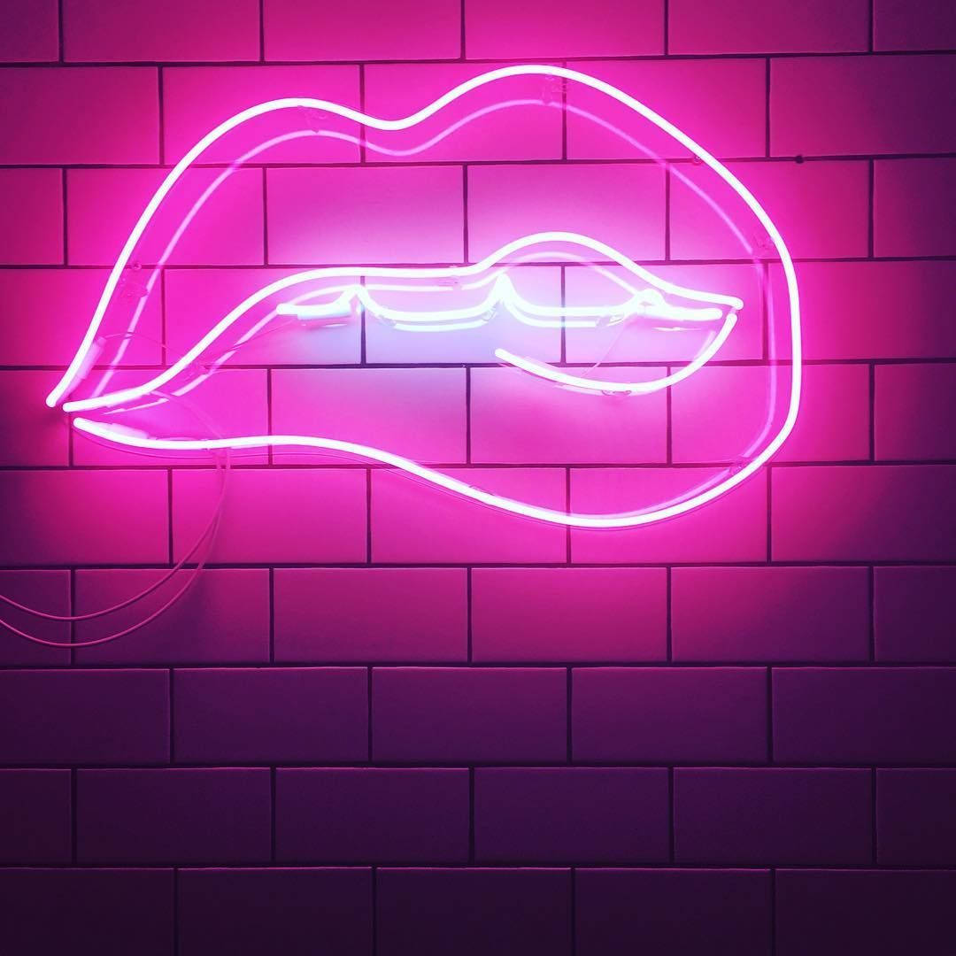 neon sign, lips, glowing pink neon, SD Desktop Wallpaper