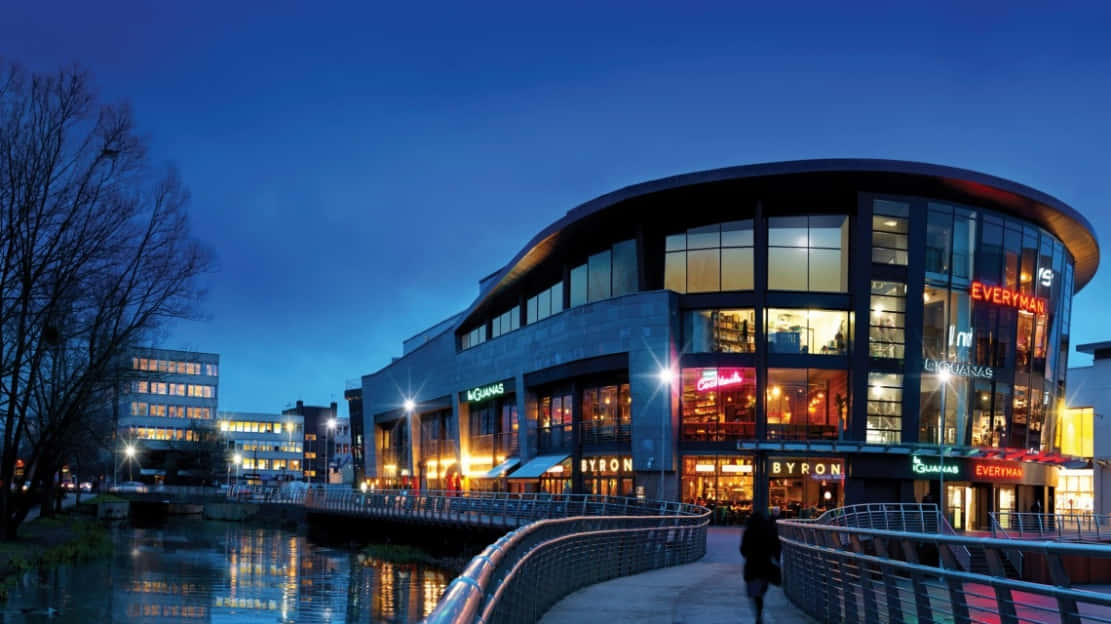 Chelmsford, riverside, dusk scene, SD Desktop Wallpaper