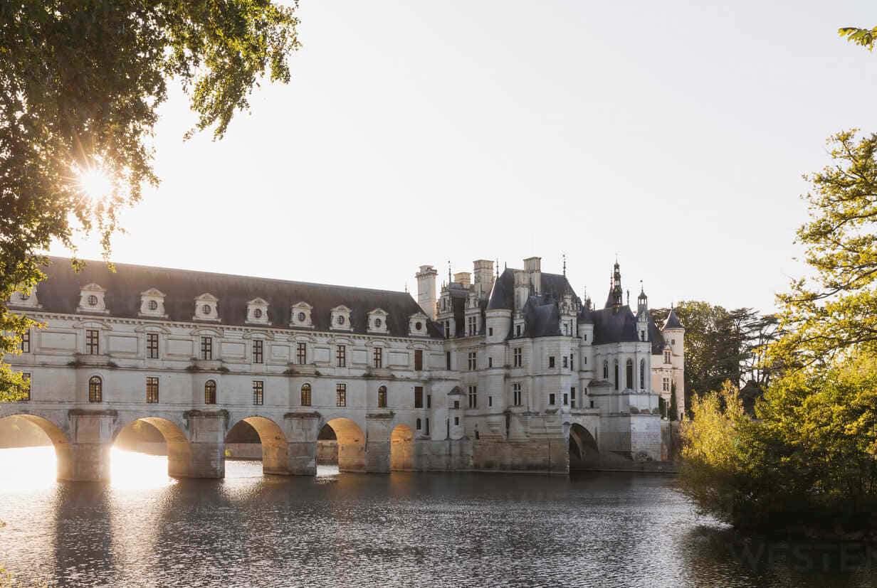 Sunny Sky Chenonceau, Chenonceau, stone castle, SD Desktop Wallpaper