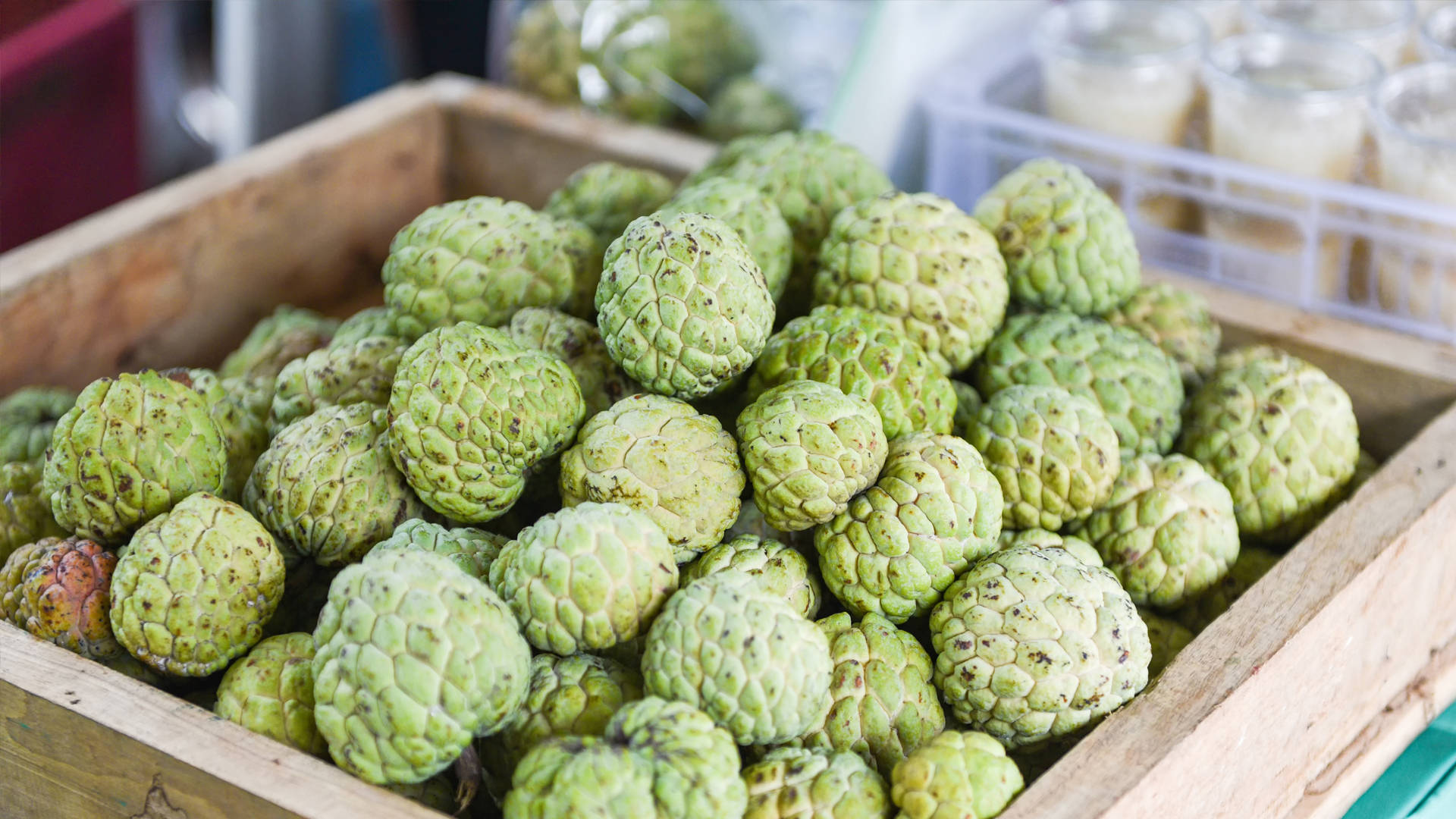 cherimoya fruit, fruitstand, wooden crate, Full HD Desktop Wallpaper