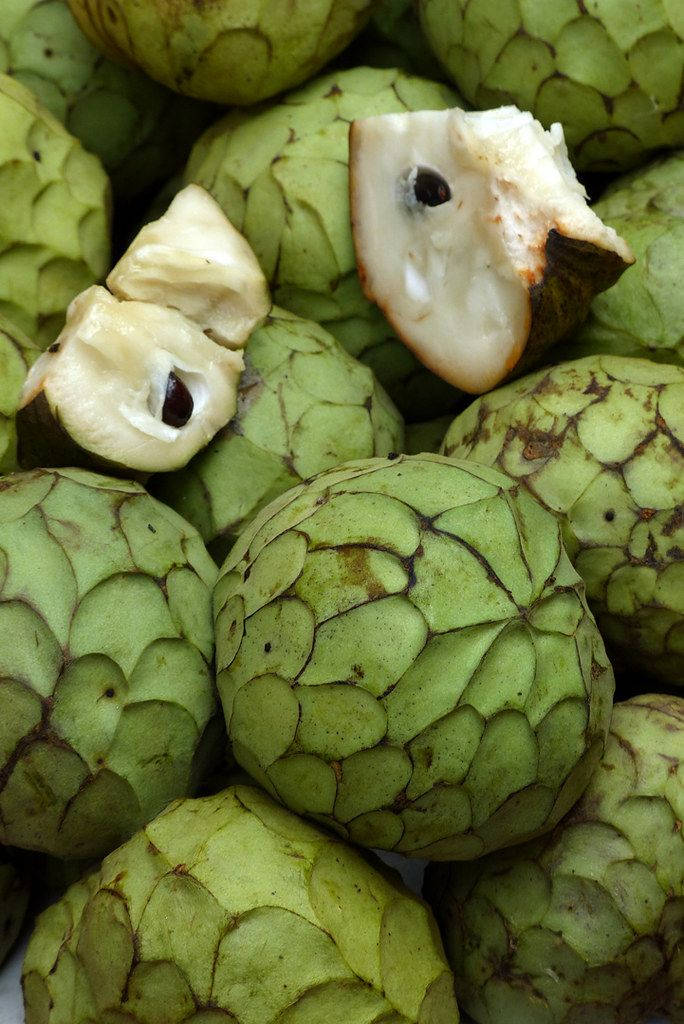 cherimoya, custard apple, creamy white flesh, SD Phone Wallpaper