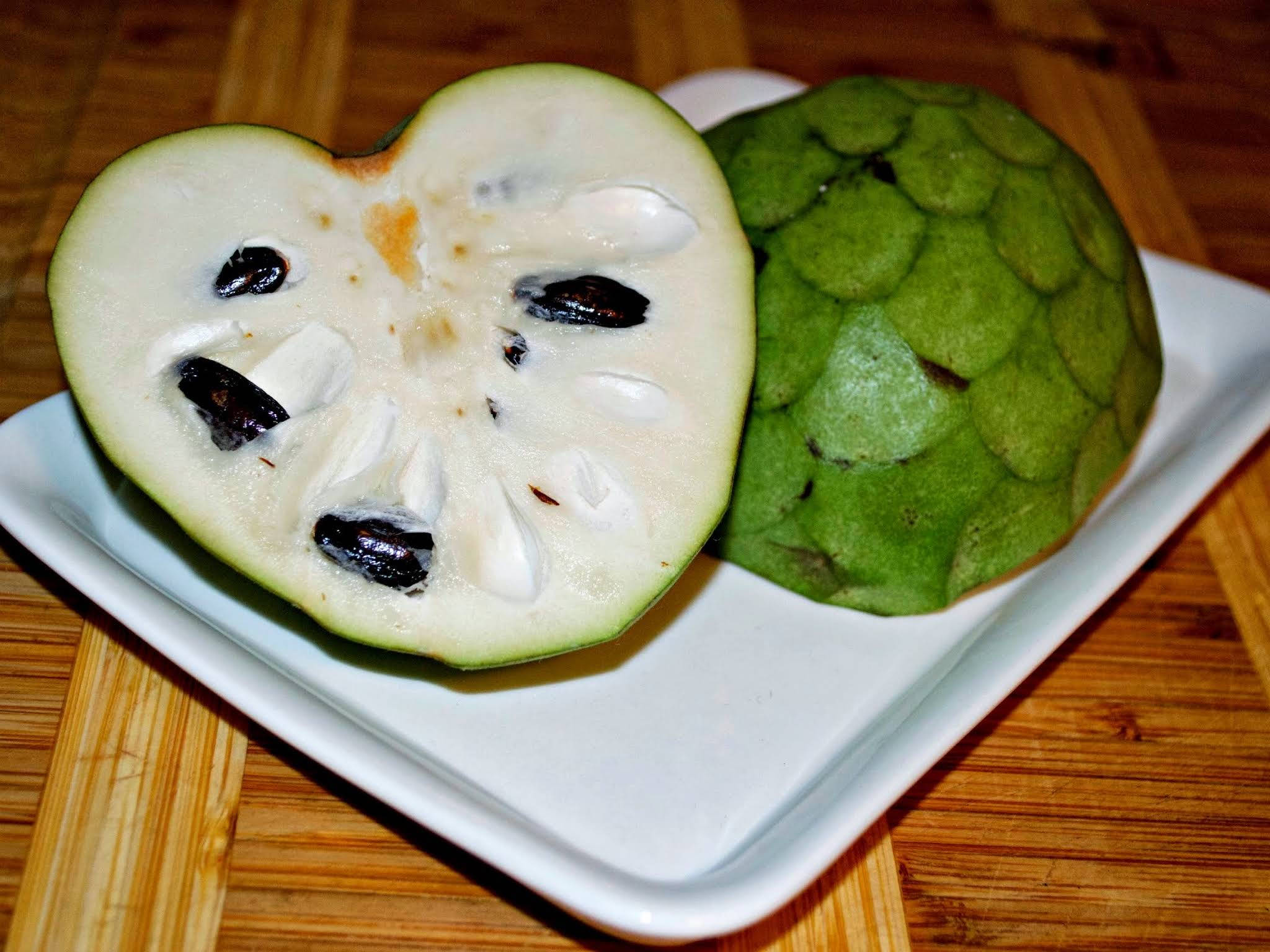 Cherimoya, custard apple, creamy white flesh, Full HD Desktop Wallpaper