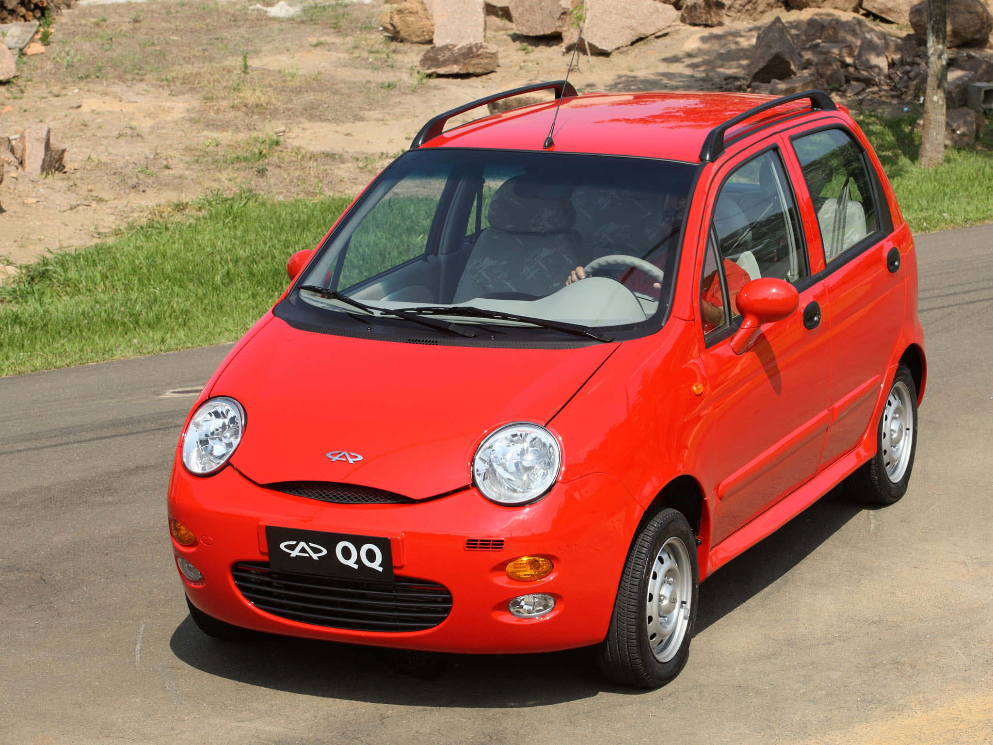 Chery Qq, bright red, black roof rails, Full HD Desktop Wallpaper
