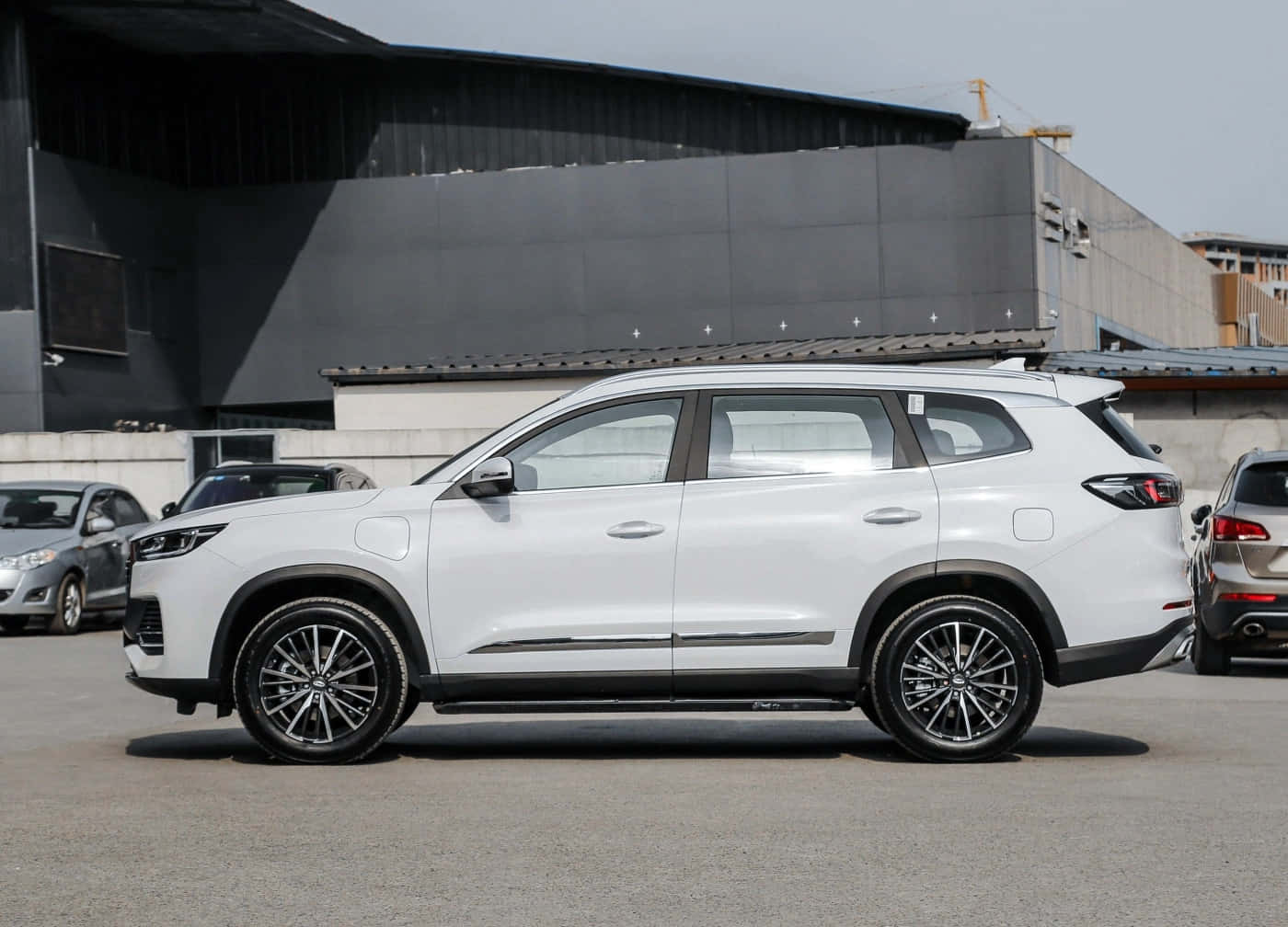Chery Tiggo 8, white, industrial lot, HD Desktop Wallpaper
