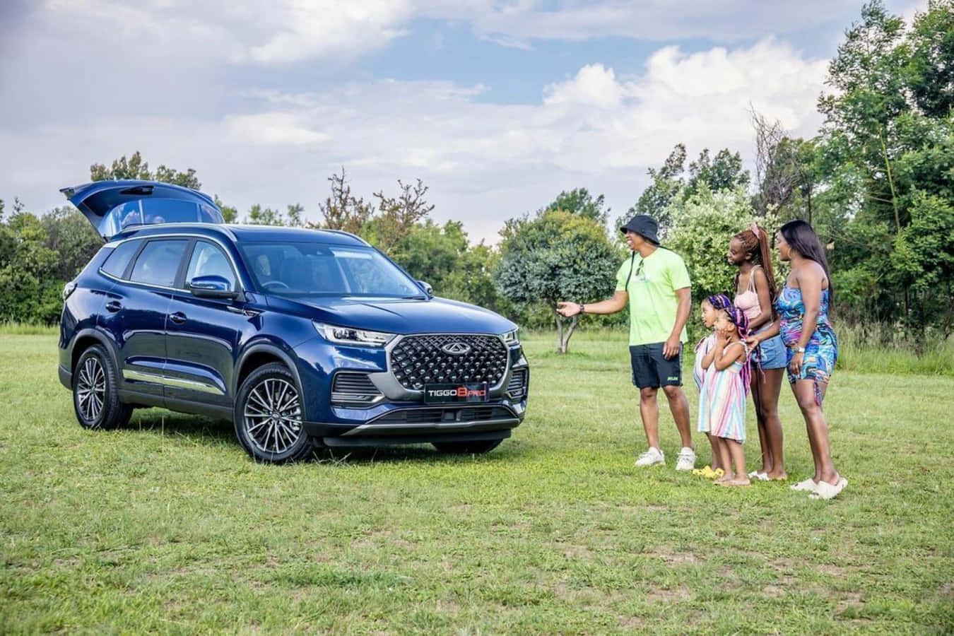 Chery Tiggo 8, sleek blue SUV, open trunk, HD Desktop Wallpaper