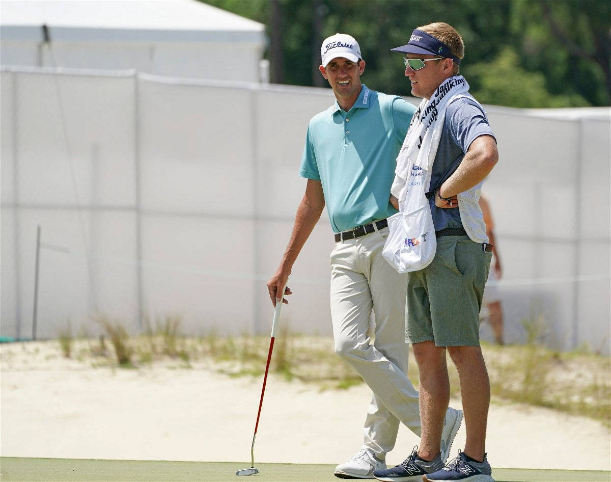 Chesson Hadley, caddie, sunny green, SD Desktop Wallpaper