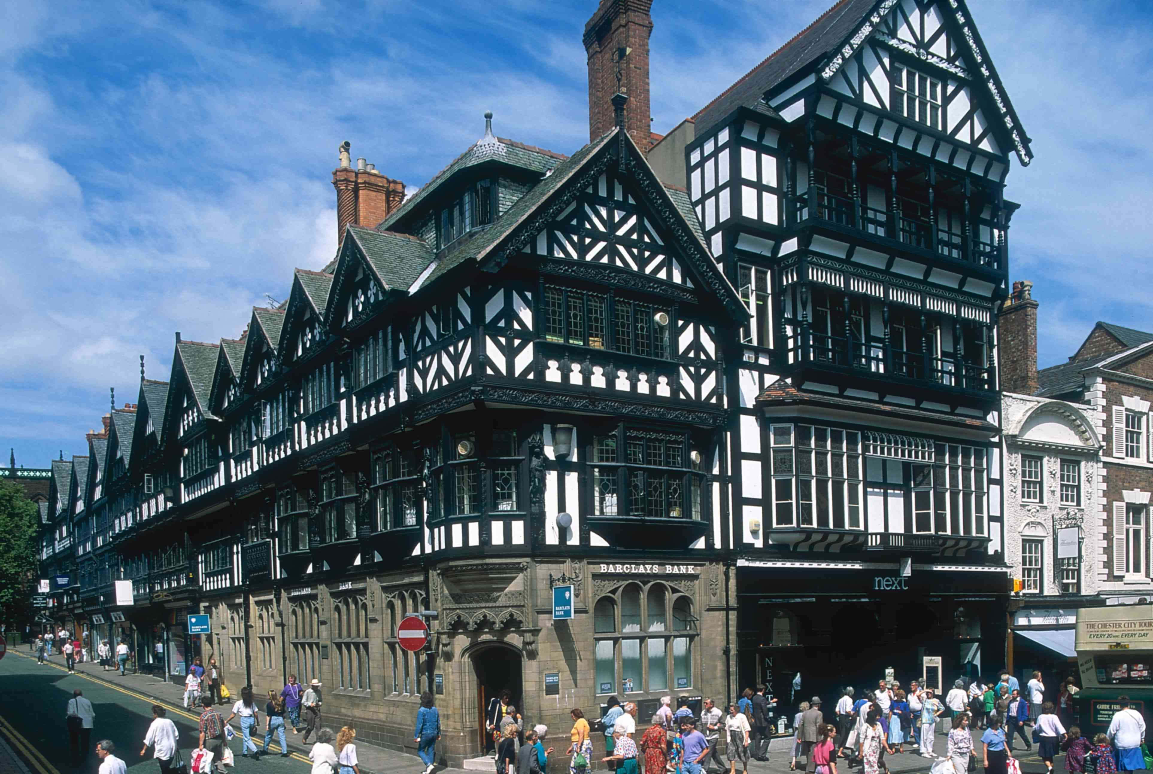 Chester, historic Tudor style buildings, black and white timber-framed buildings, 4K Desktop Wallpaper