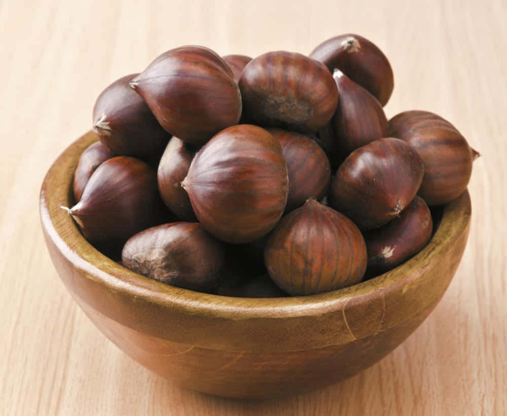 Chestnut, wooden bowl, glossy brown chestnuts, SD Desktop Wallpaper