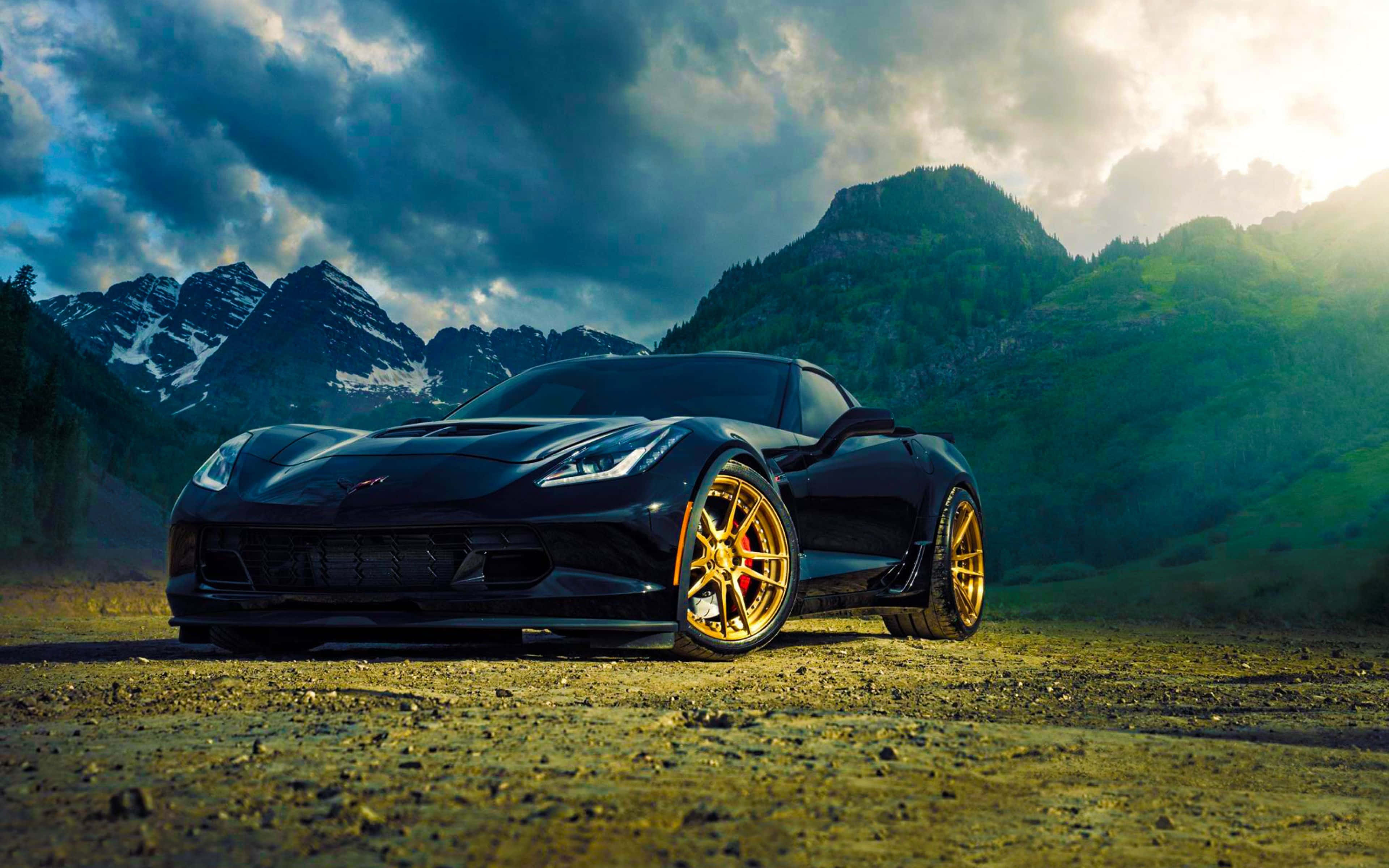 Chevrolet Corvette Z06, black, gold rims, 4K Desktop Wallpaper