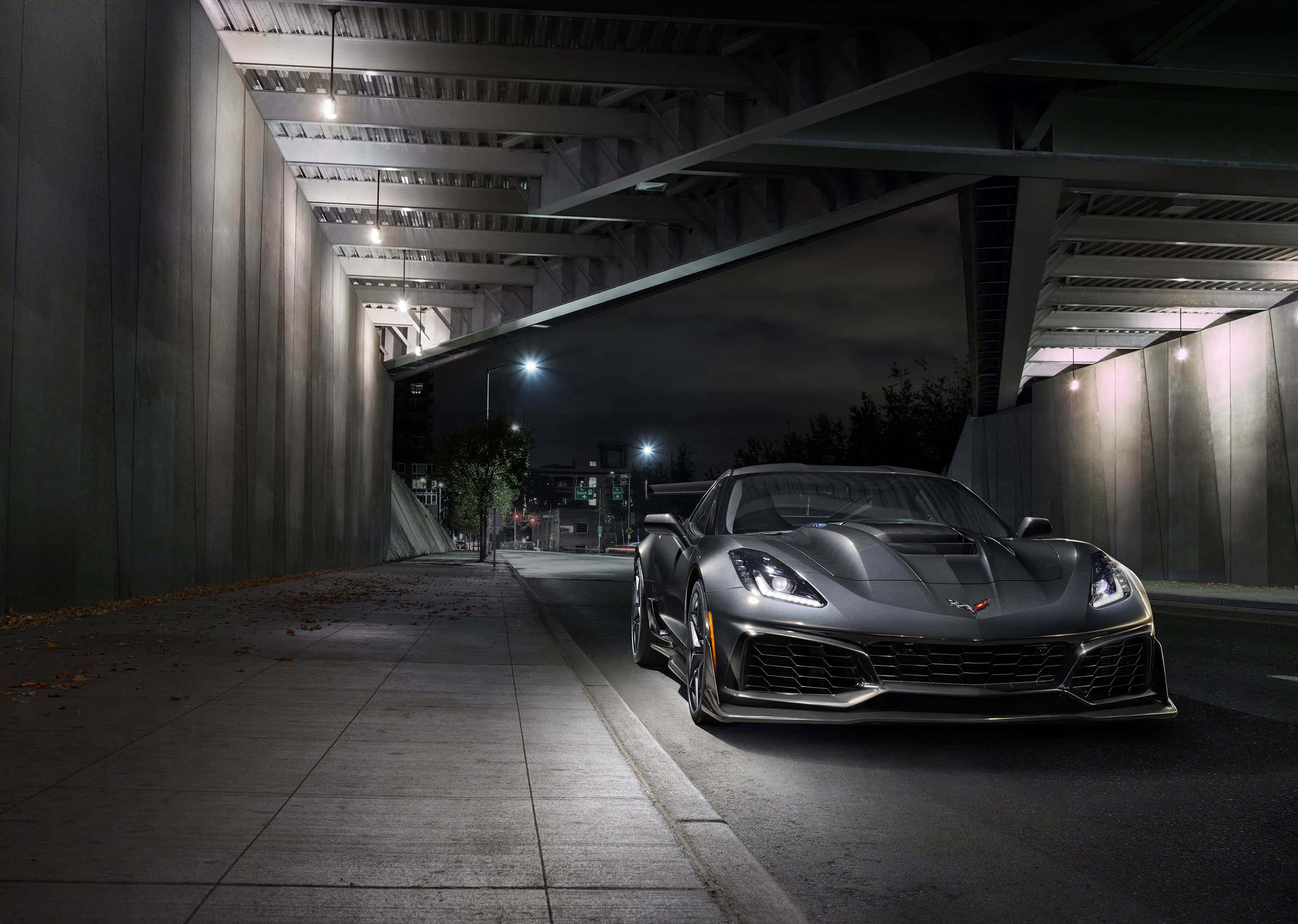 Chevrolet Corvette ZR1, sleek gray sports car, streetlights, 2K Desktop Wallpaper