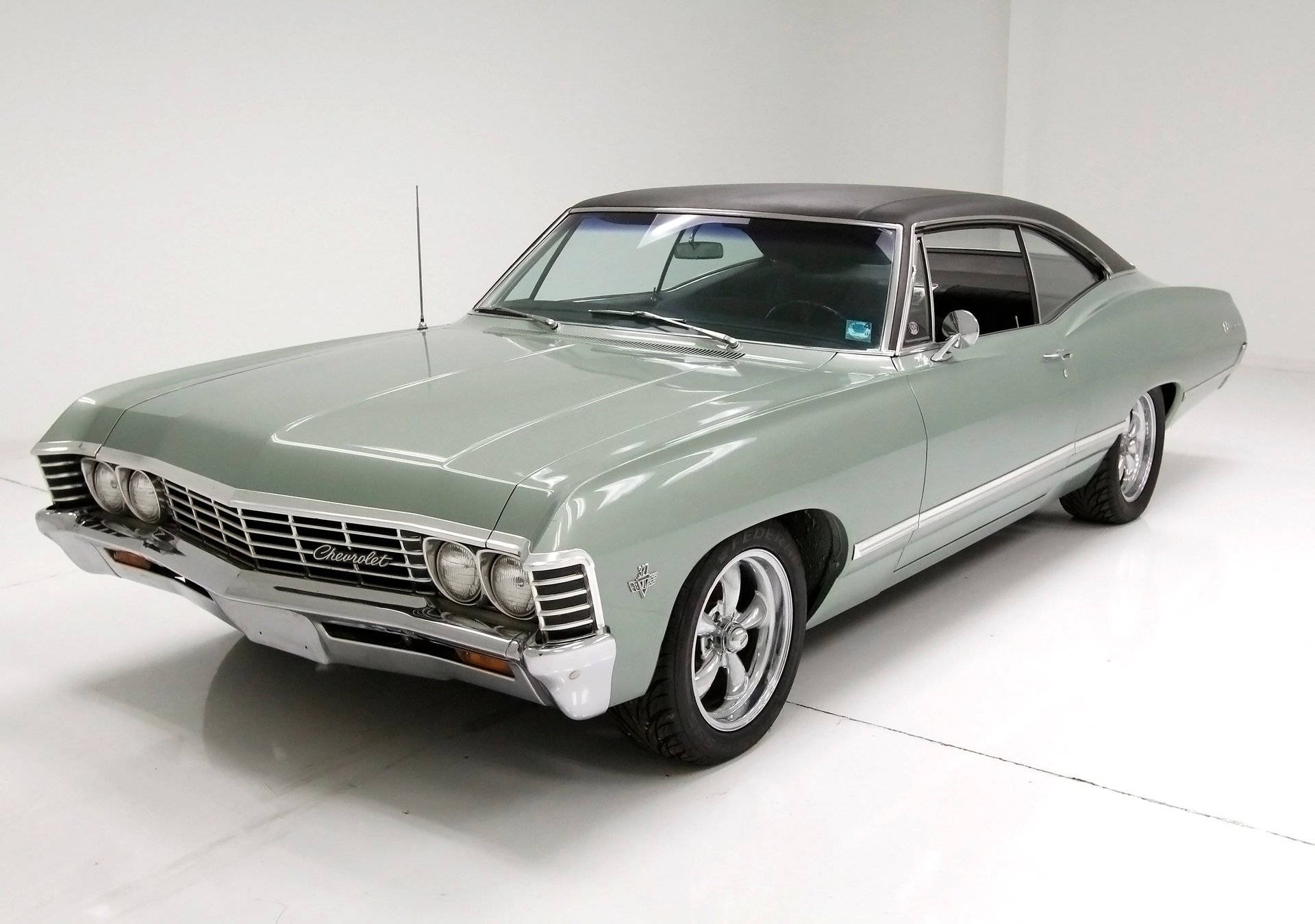 Chevrolet Impala 1967, meadow green, chrome accents, Full HD Desktop Wallpaper