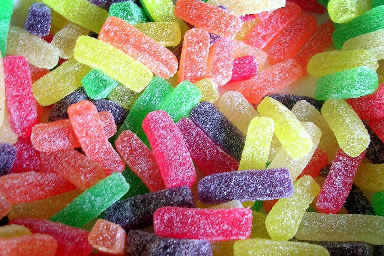 chewy rectangular gummies, sugar-coated gummy candies, bright colors, HD Desktop Wallpaper
