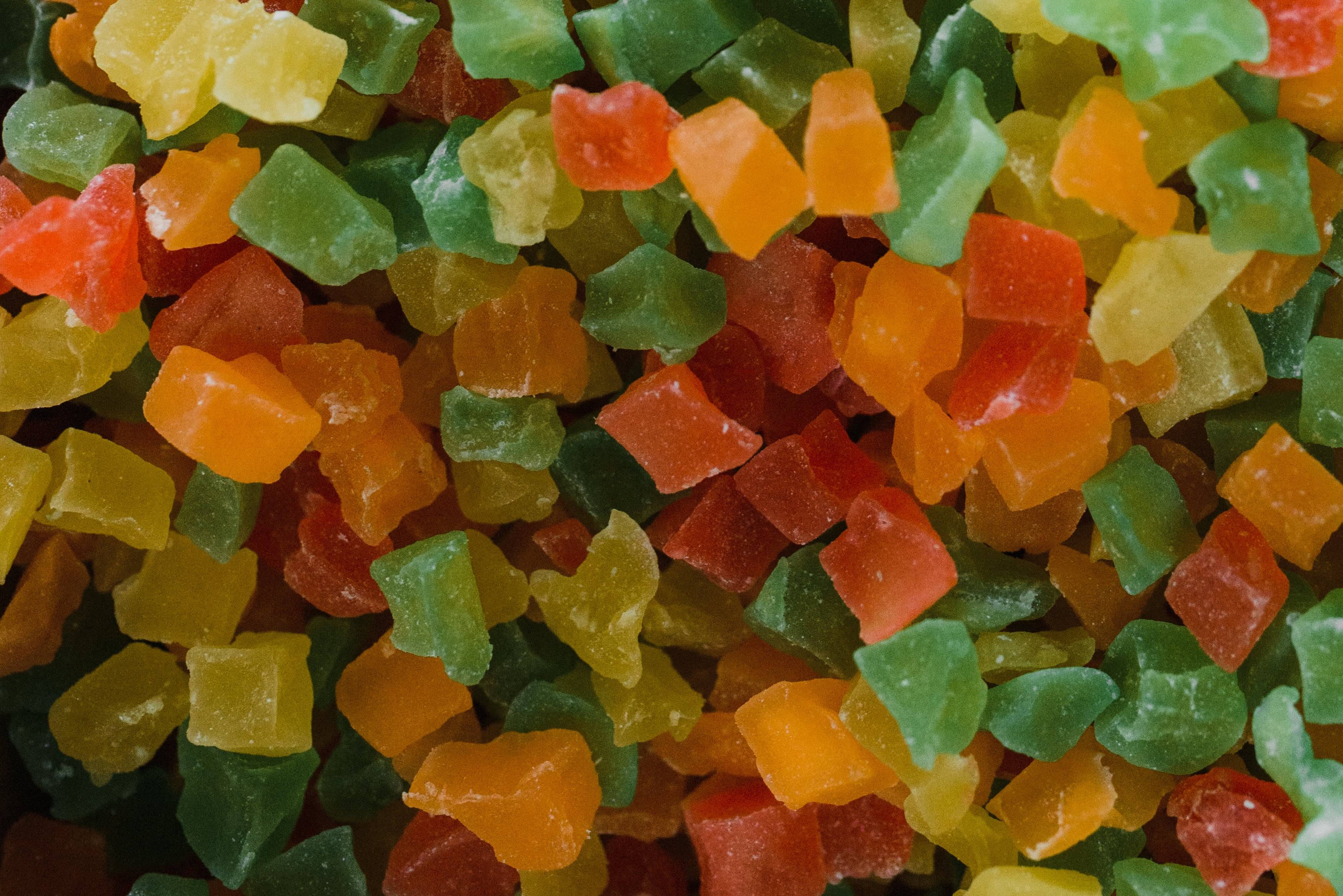 chewy, edible crystal candies, red, 2K Desktop Wallpaper