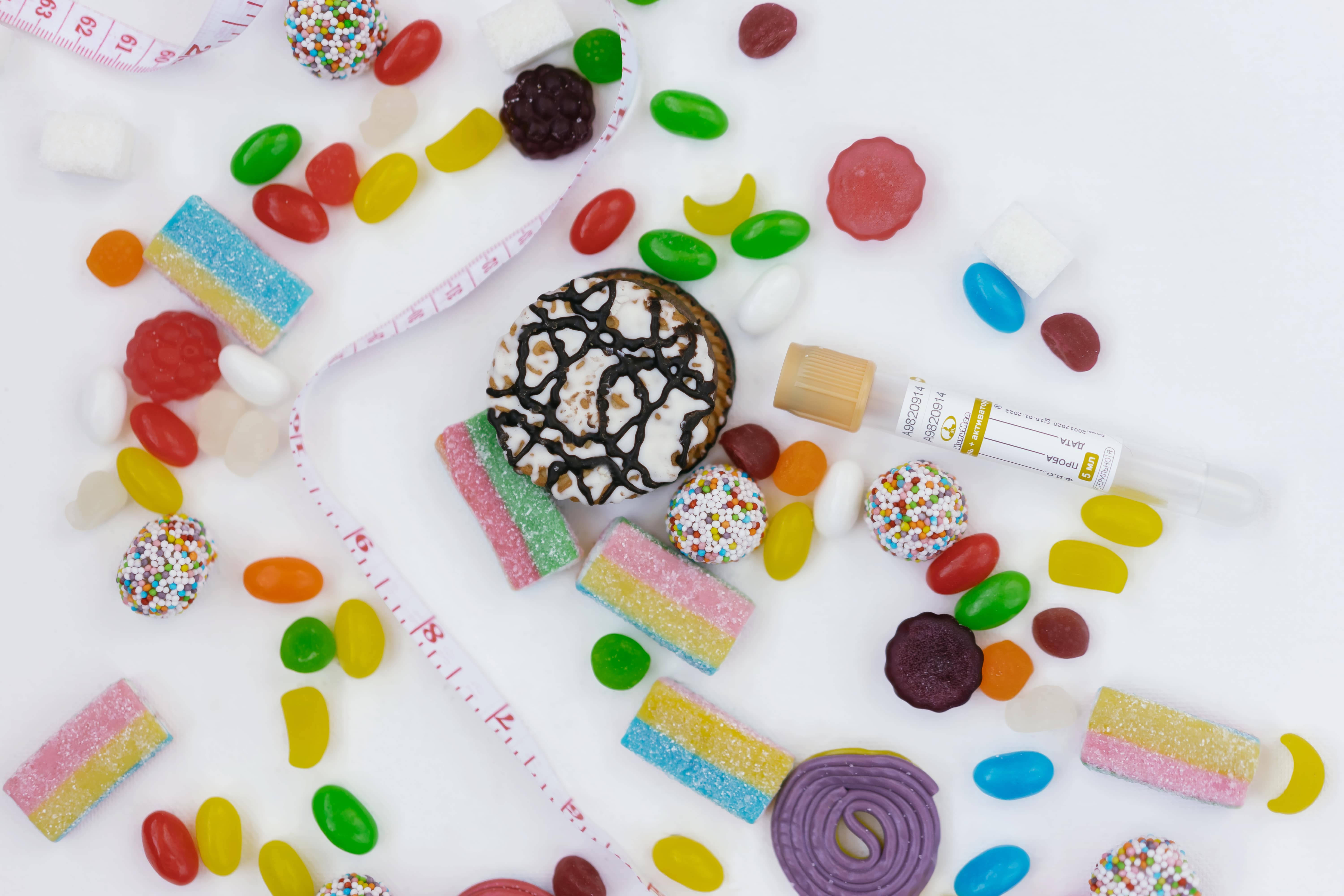 Chewy, measuring tape, candies, 5K Desktop Wallpaper