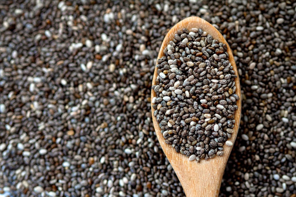black and white chia seeds, wooden spoon, close-up photo, SD Desktop Wallpaper