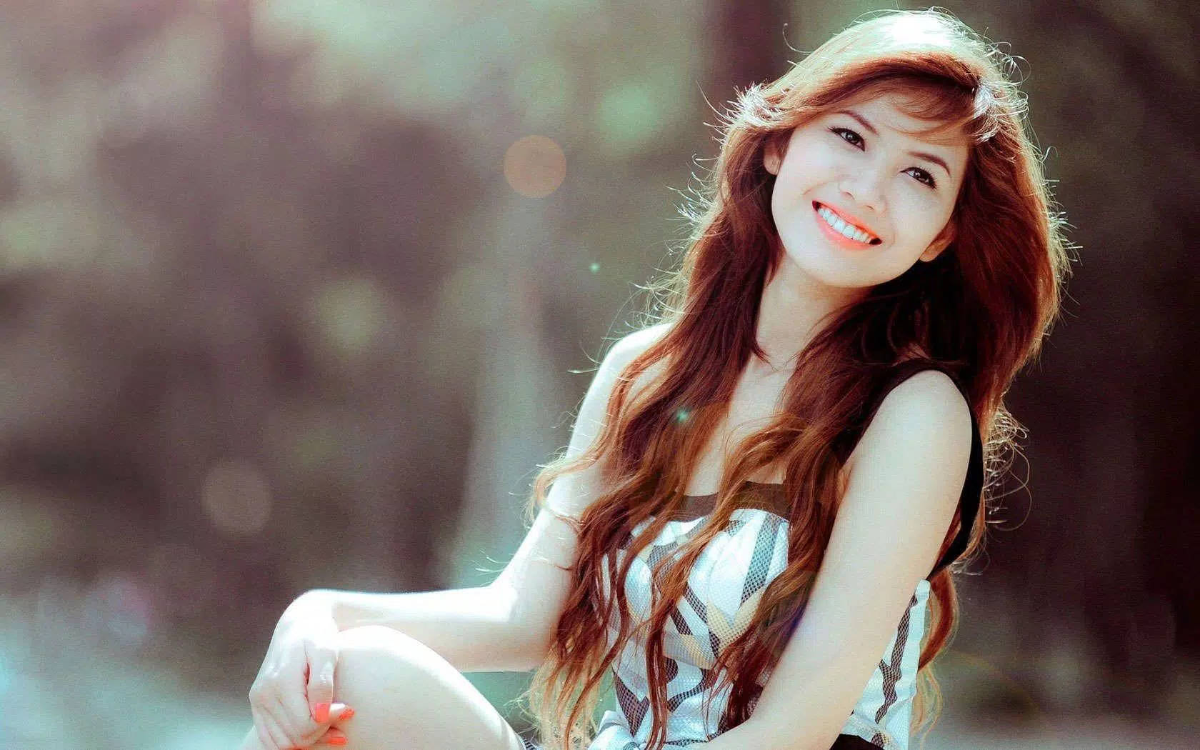 Chica Bonita, field, sunlight, HD Desktop Wallpaper