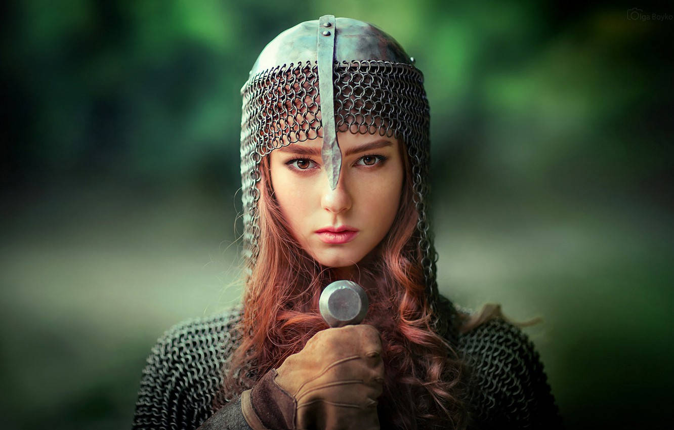 Chica Bonita, chainmail armor, sword, HD Desktop Wallpaper