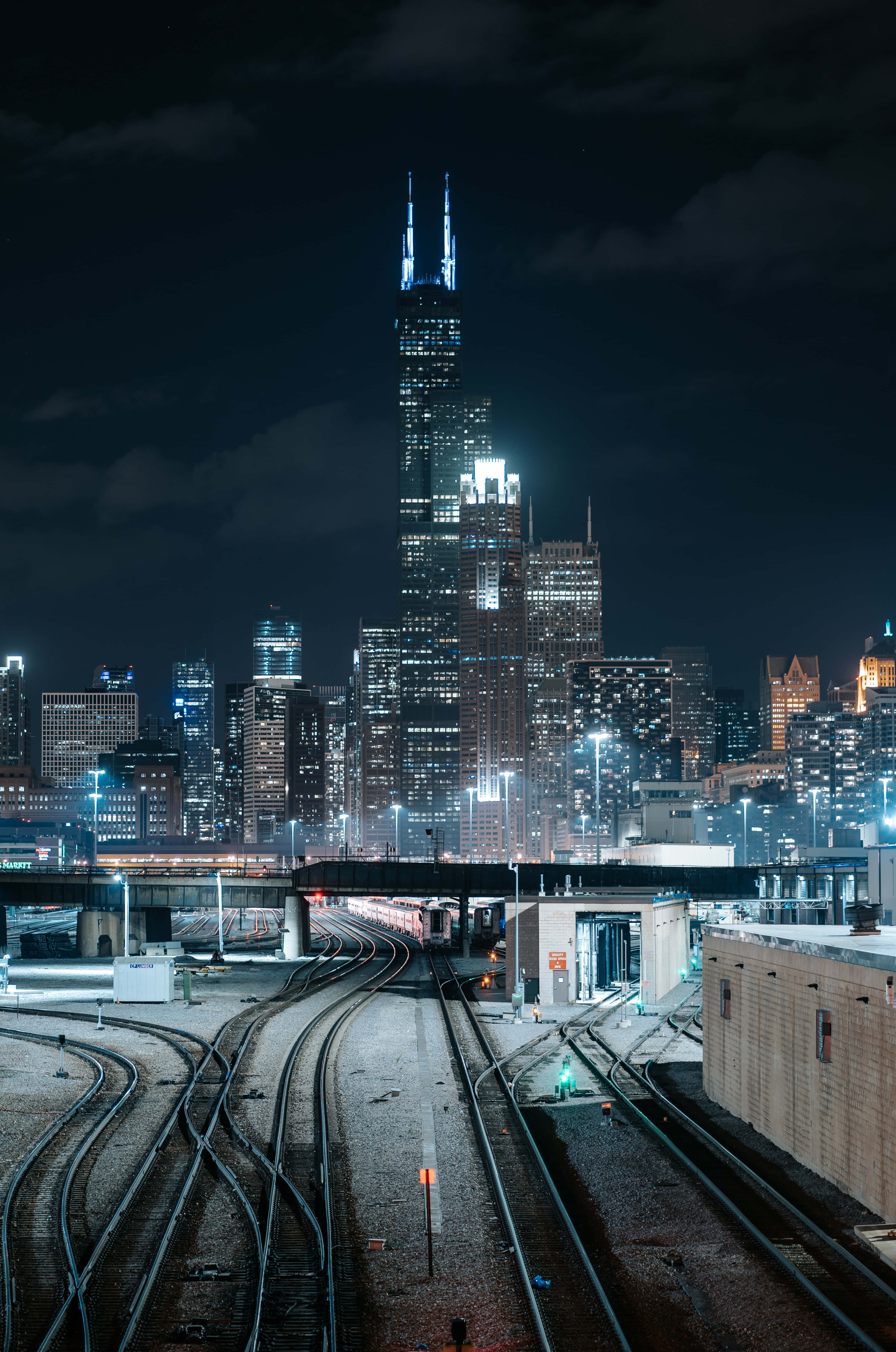 Chicago City Night, Chicago Skyline, nighttime cityscape, 5K Phone Wallpaper