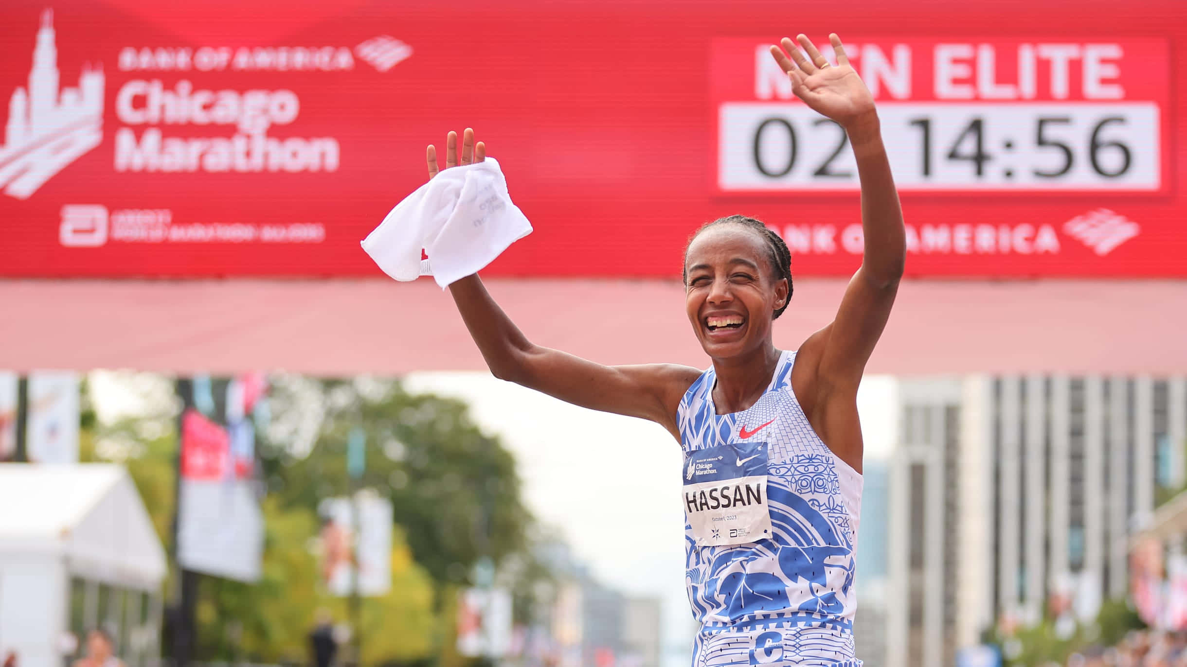 Chicago Marathon, finish line, female runner, Full HD Desktop Wallpaper
